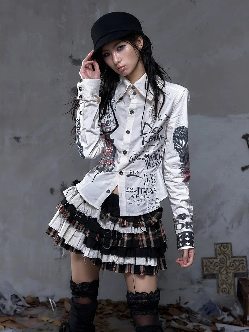 NO ROMANCE Tiered Ruffle Punk Low Rise Frayed Hem Loose Fit Women Citywalk Black Red Skirt