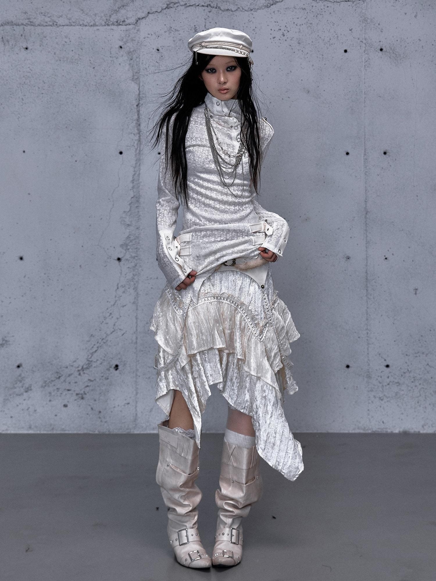 NO ROMANCE Vintage Asymmetric Slim Fit High Neck Long Sleeve Women Rust Red T-Shirt