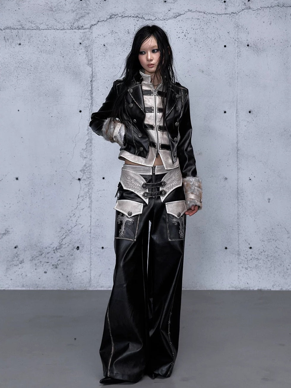 NO ROMANCE Vintage Distressed Low Rise Wide Leg Relaxed Fit Women Faded Black Pants