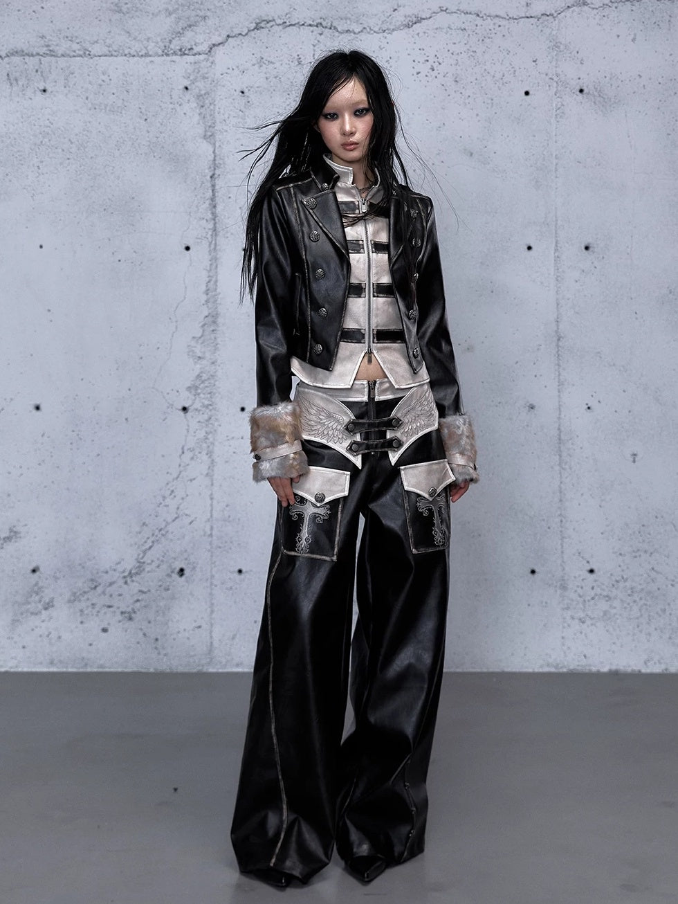 NO ROMANCE Vintage Distressed Low Rise Wide Leg Relaxed Fit Women Faded Black Pants