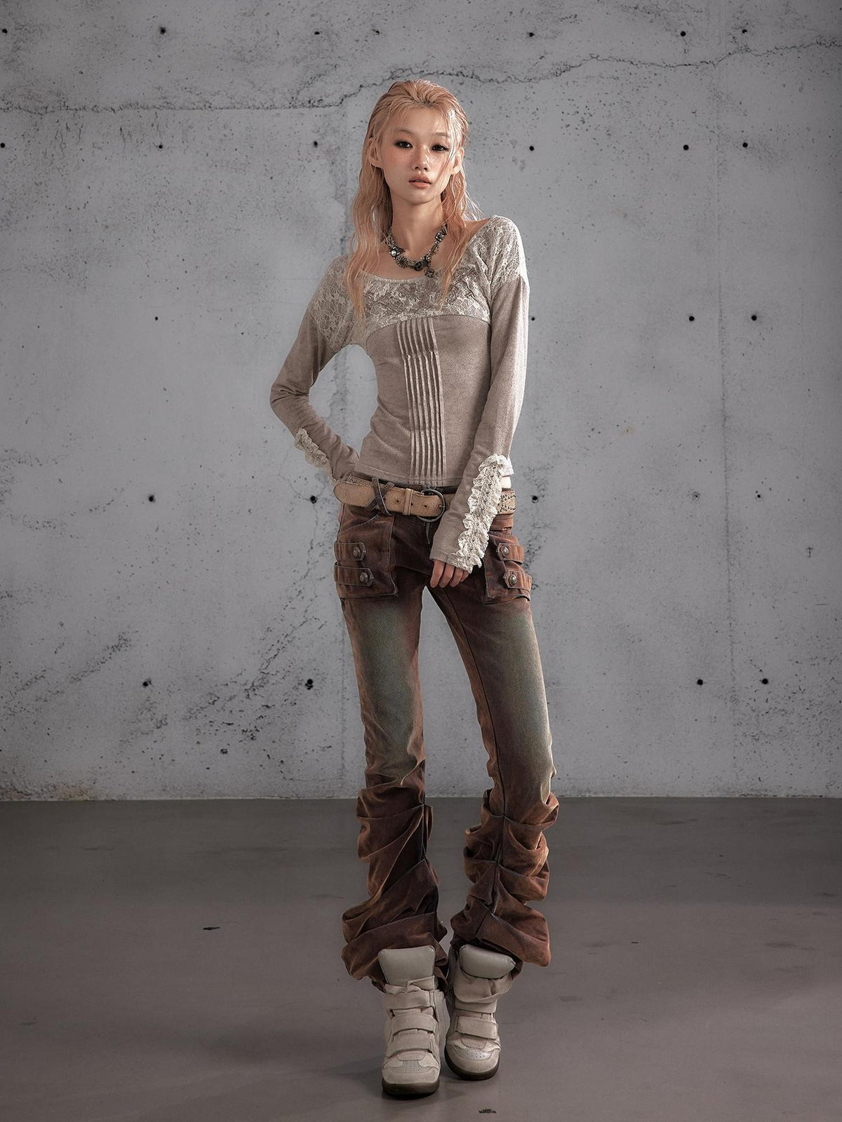 NO ROMANCE Vintage Lace Embroidered Slim Fit Women&