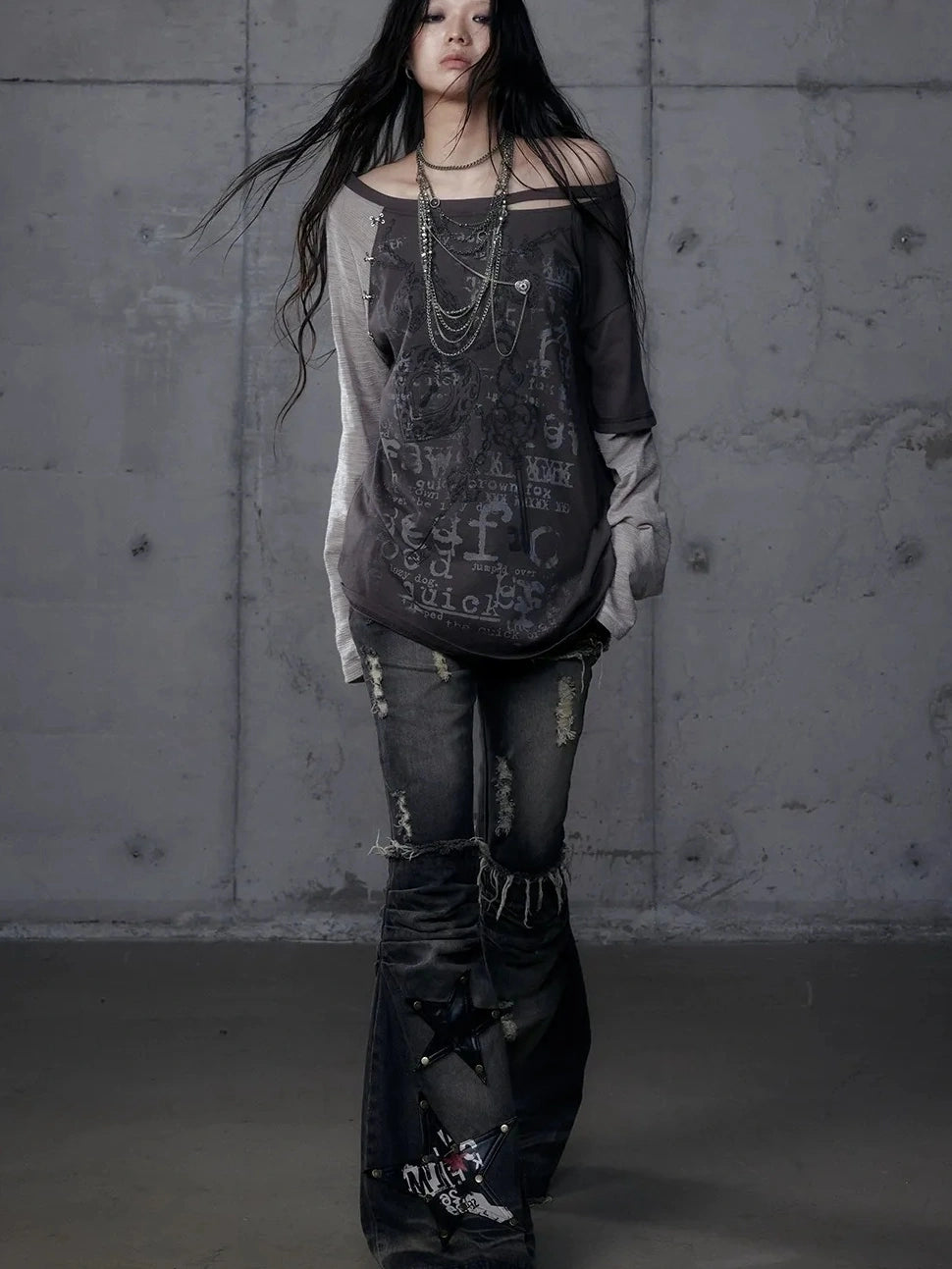 NO ROMANCE Vintage Washed Black Star Print High Waisted Slim Non Stretch Women Denim Jeans