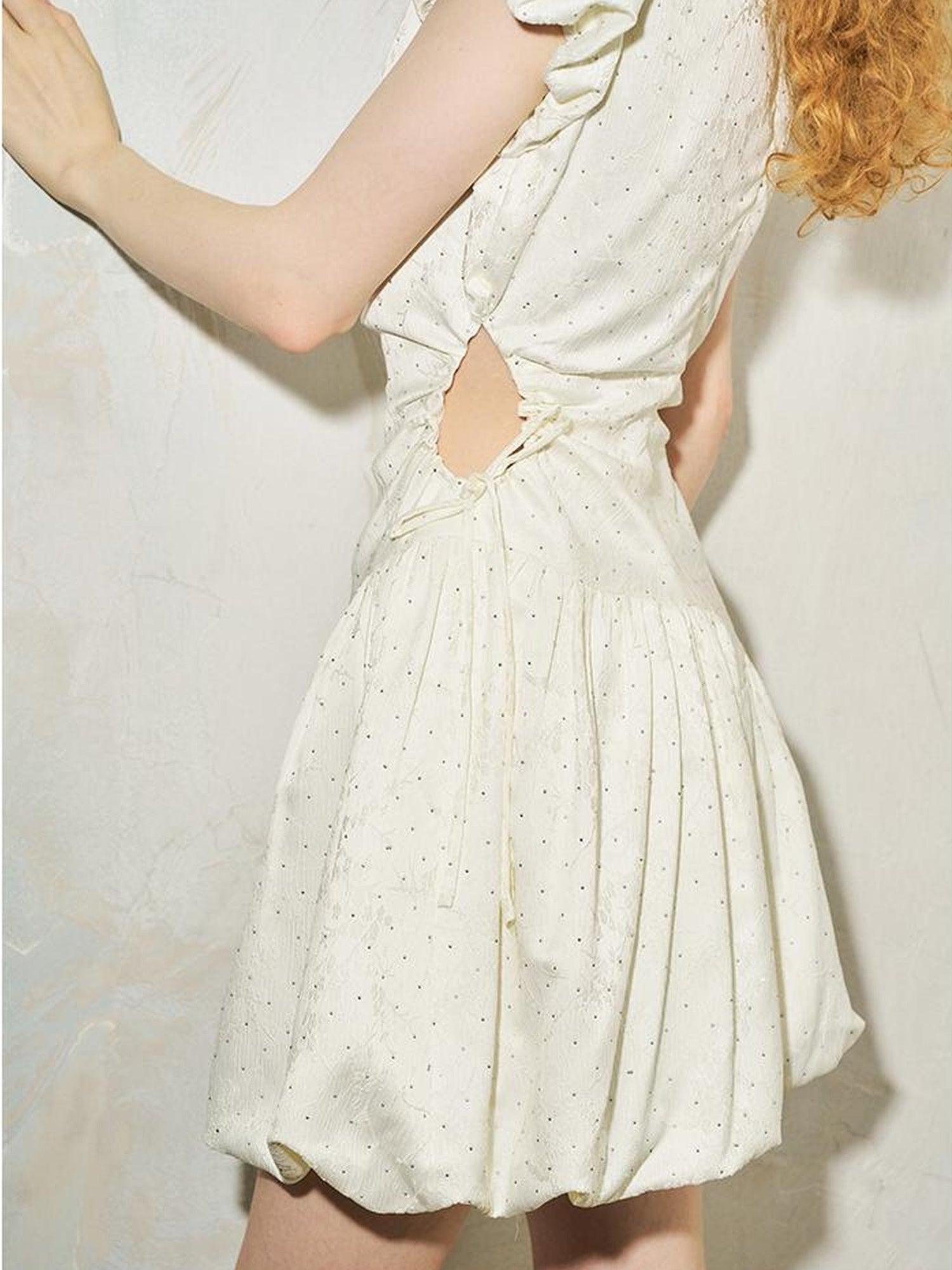 DIDDI MODA New Chinese Knot Bubble Sleeve Hollow Waist Ruffle Dress