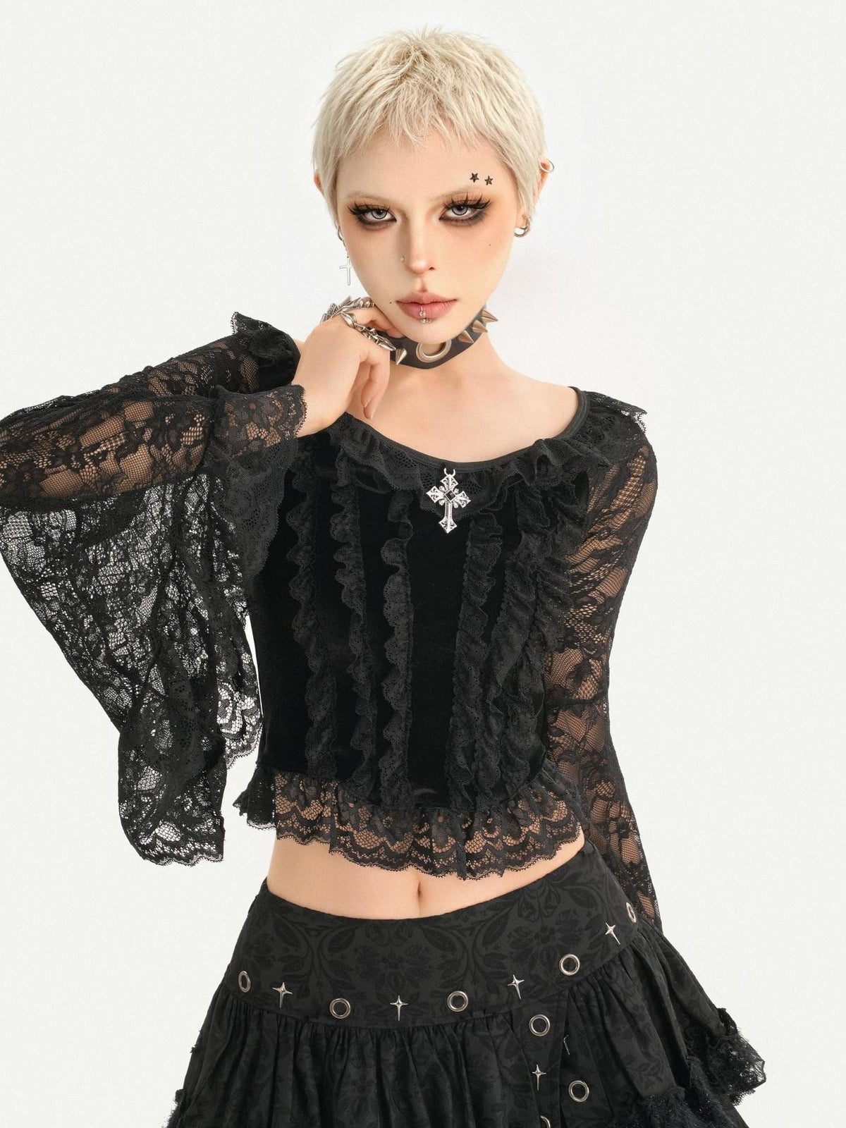 Nico Molly Black Gothic Off Shoulder Bell Sleeve Cinched Waist Women&