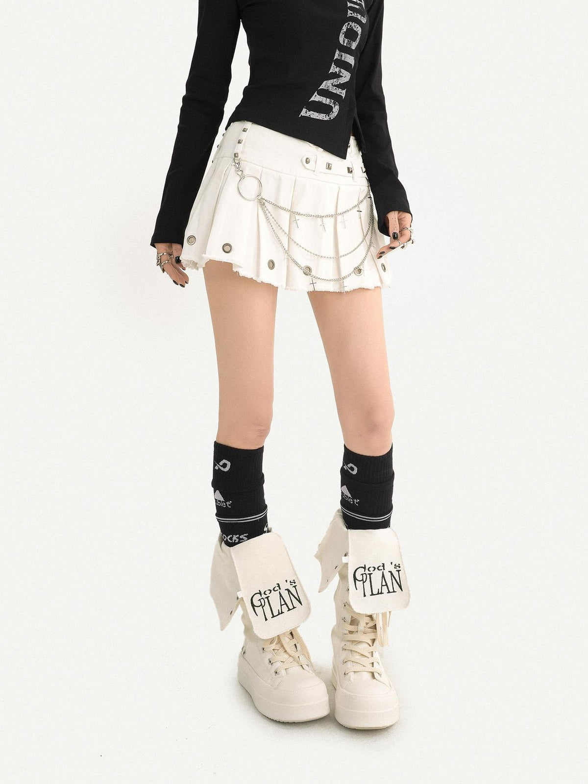Nico Molly Black Pleated Studded Metal Chain Low Waist Women&