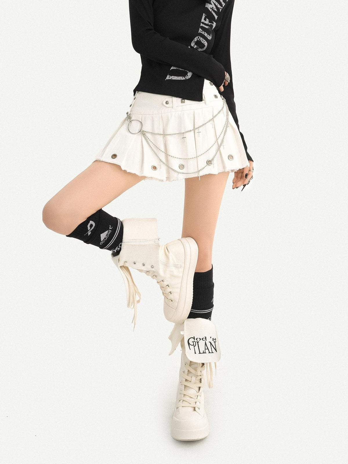 Nico Molly Black Pleated Studded Metal Chain Low Waist Women&