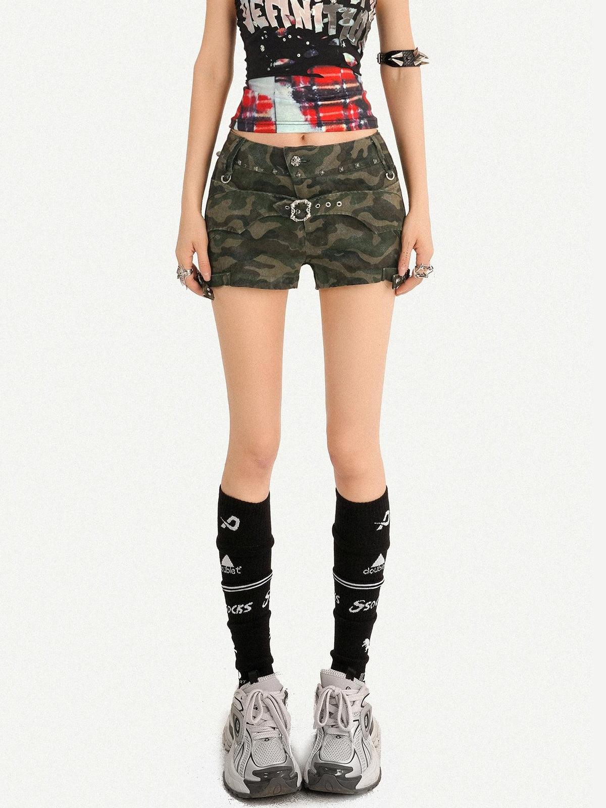 Nico Molly Camo Low Rise Slim Straight Street Style Women&