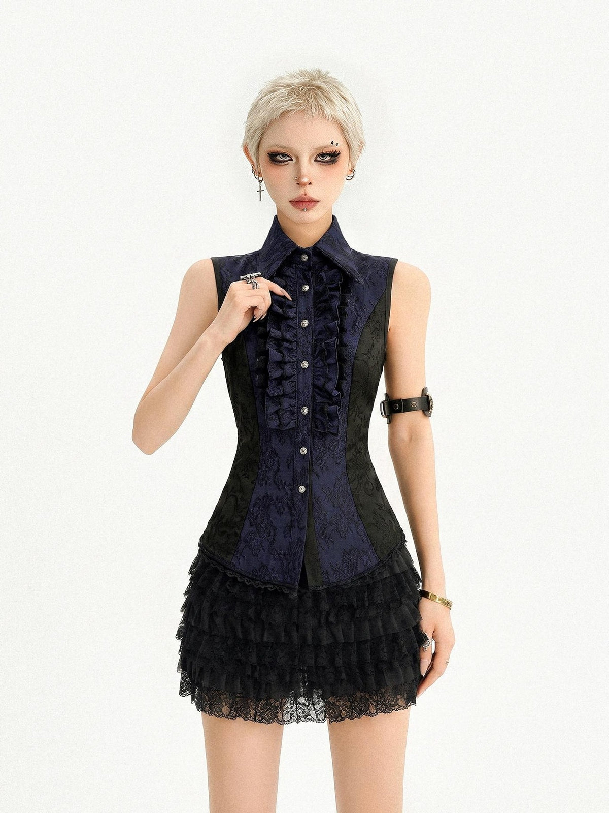 Nico Molly Dark French Gothic Sleeveless Cinched Waist Slim Women&