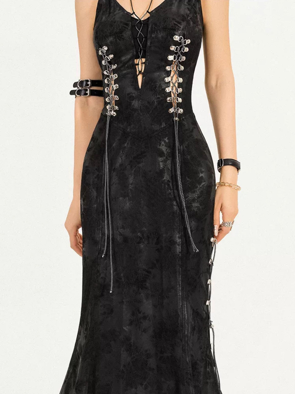 Nico Molly Dark Gothic Burnout V-neck Women&