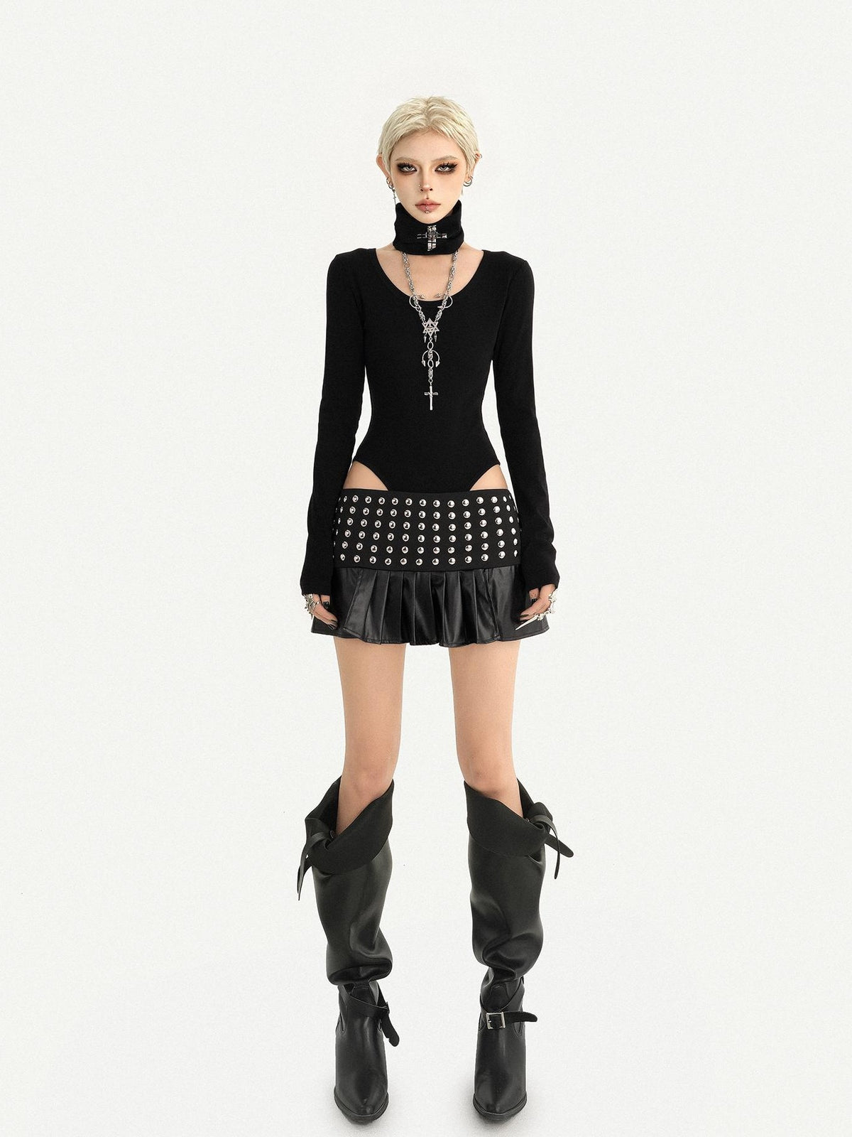 Nico Molly Dark Gothic Studded Pleated Low Waist Women&