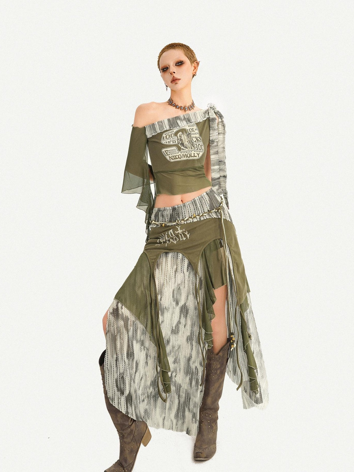 Nico Molly Distressed Print Asymmetric Off Shoulder Women&