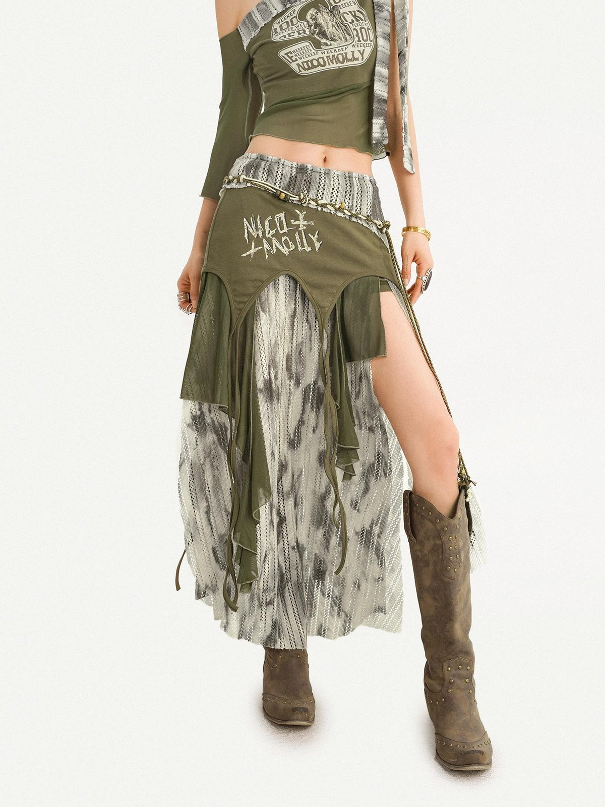 Nico Molly Distressed Print Asymmetric Off Shoulder Women&