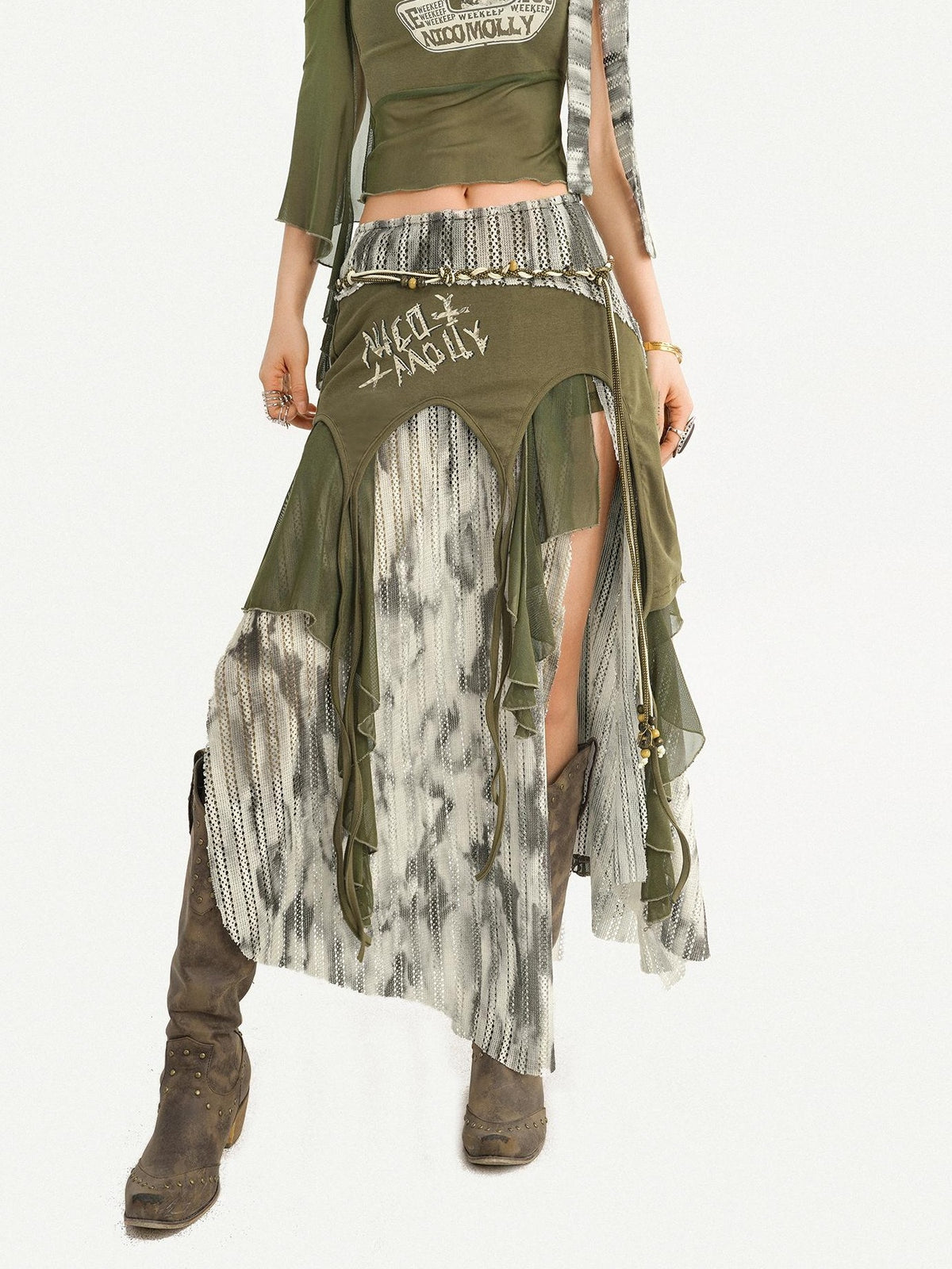 Nico Molly Distressed Print Asymmetric Off Shoulder Women&