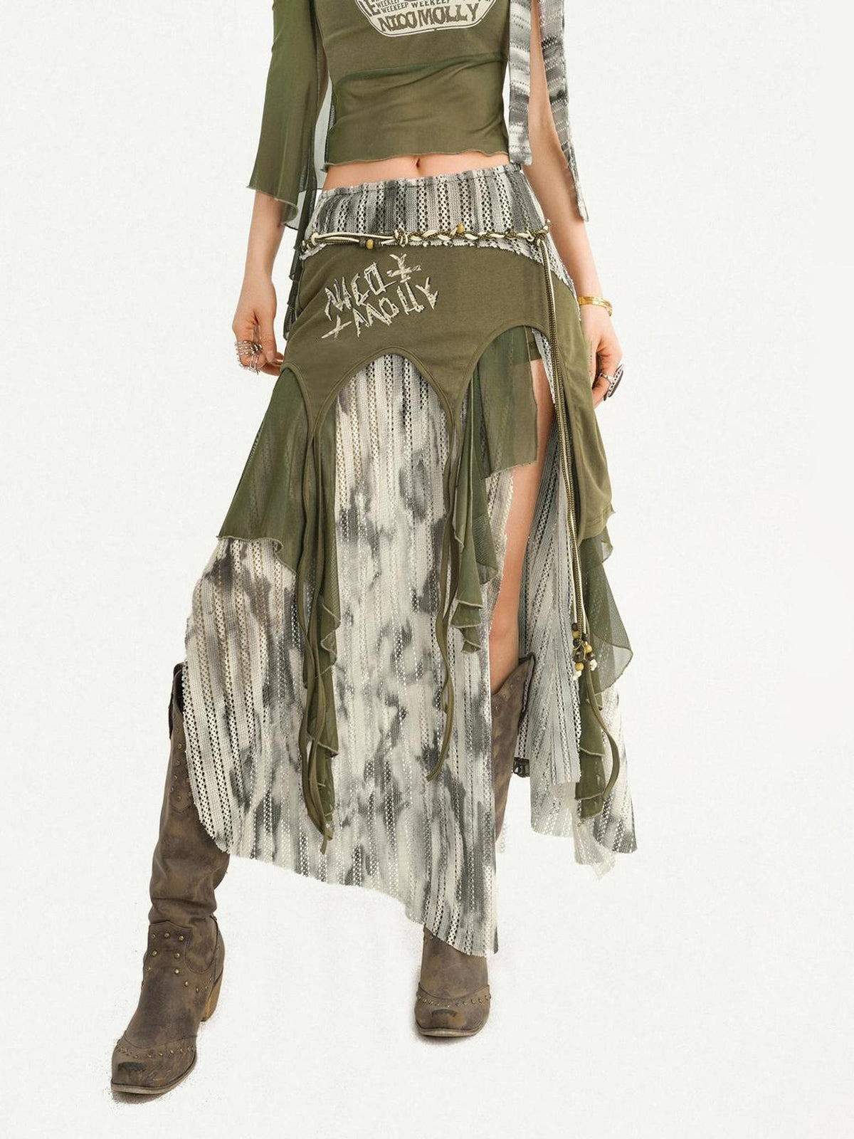 Nico Molly Distressed Print Asymmetric Off Shoulder Women&