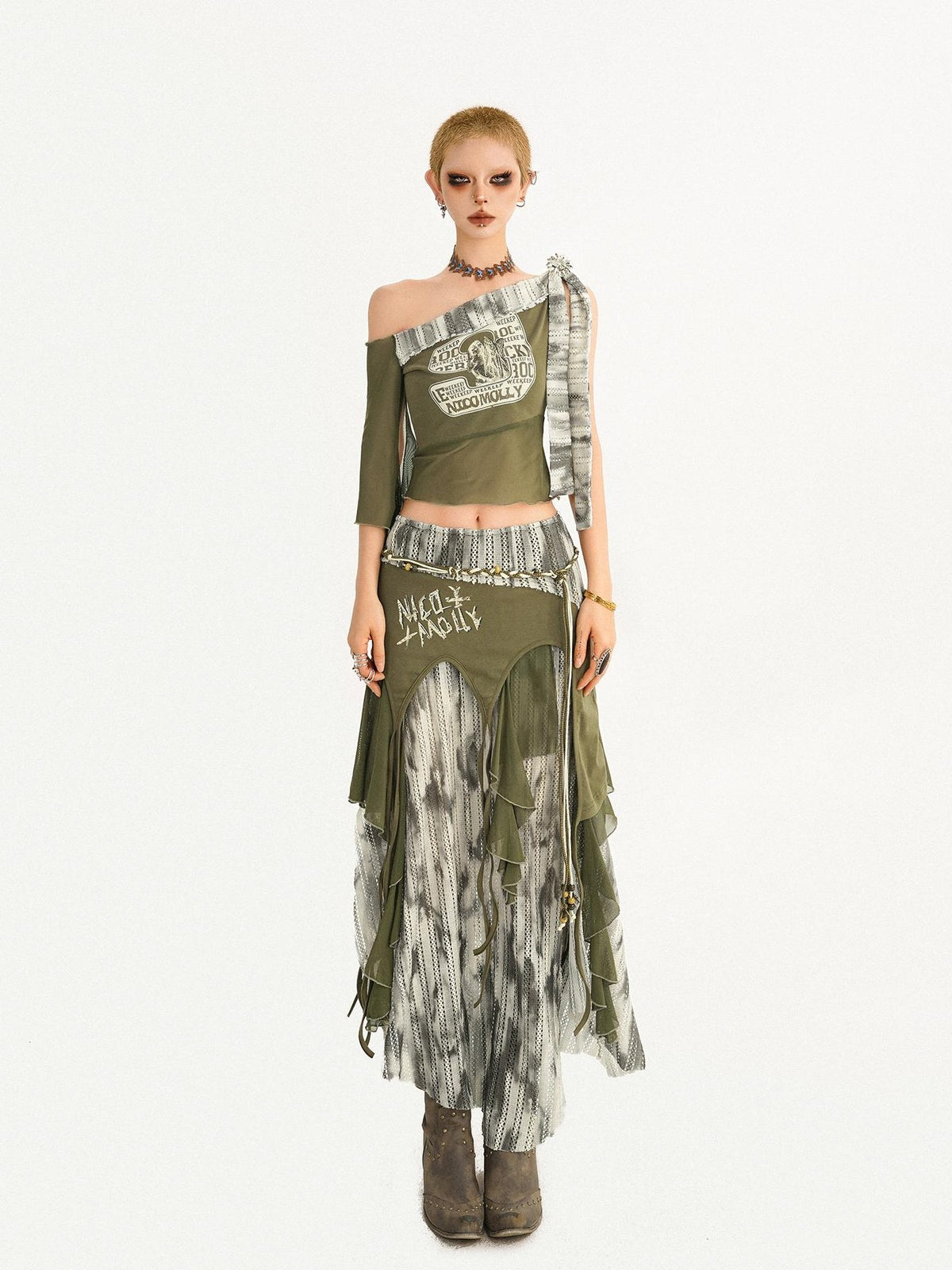 Nico Molly Distressed Print Asymmetric Off Shoulder Women&