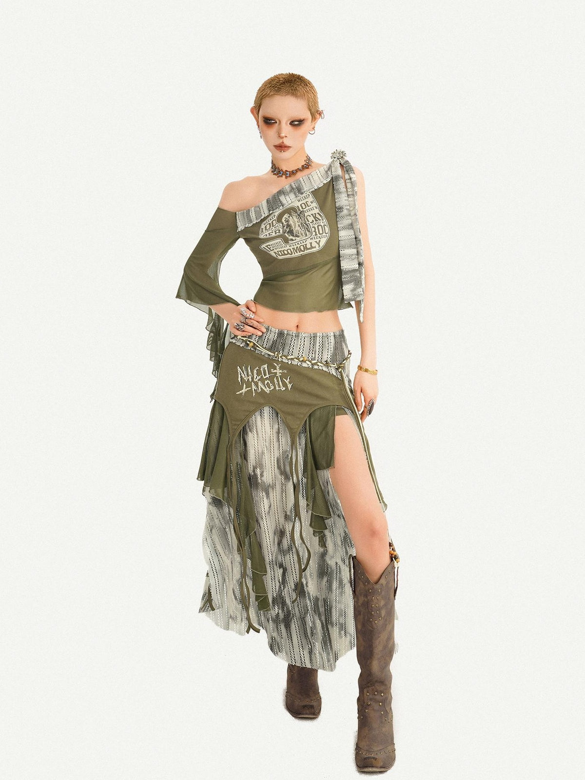 Nico Molly Distressed Print Asymmetric Off Shoulder Women&