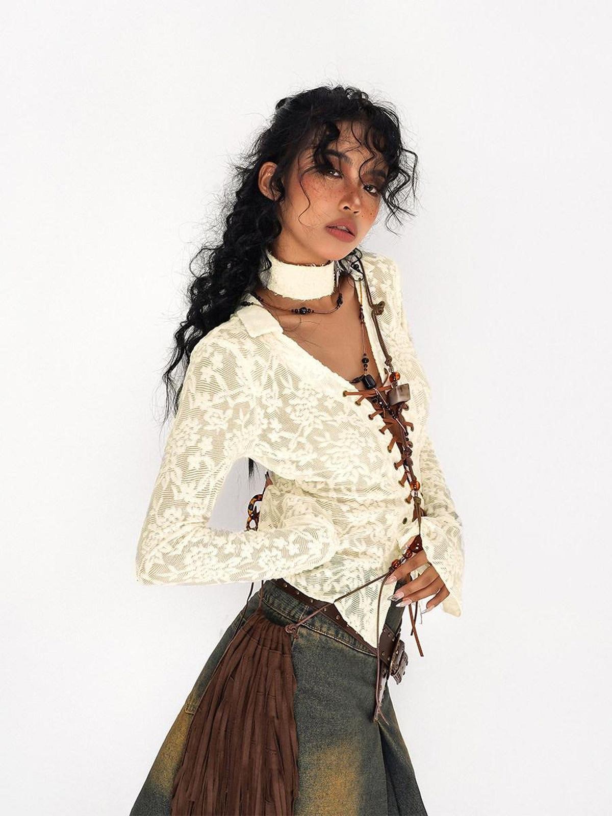 Nico Molly Embroidered Tie V-neck Bell Sleeve Vintage Slim Women&