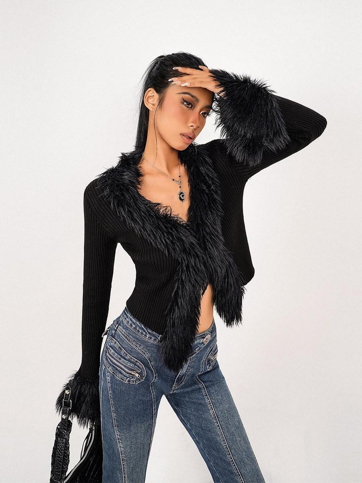 Nico Molly Fuzzy Tie V-neck Fringe Bell Sleeve Cropped Slim Fit Women&