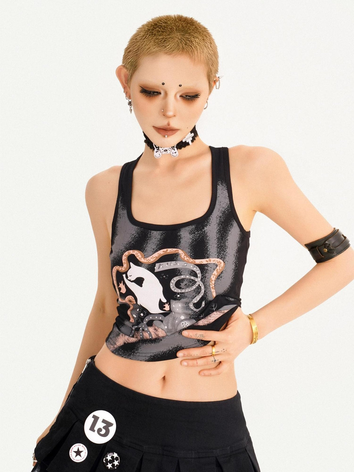 Nico Molly Retro Cat Print Punk Edgy U Neck Slim Cropped Women&