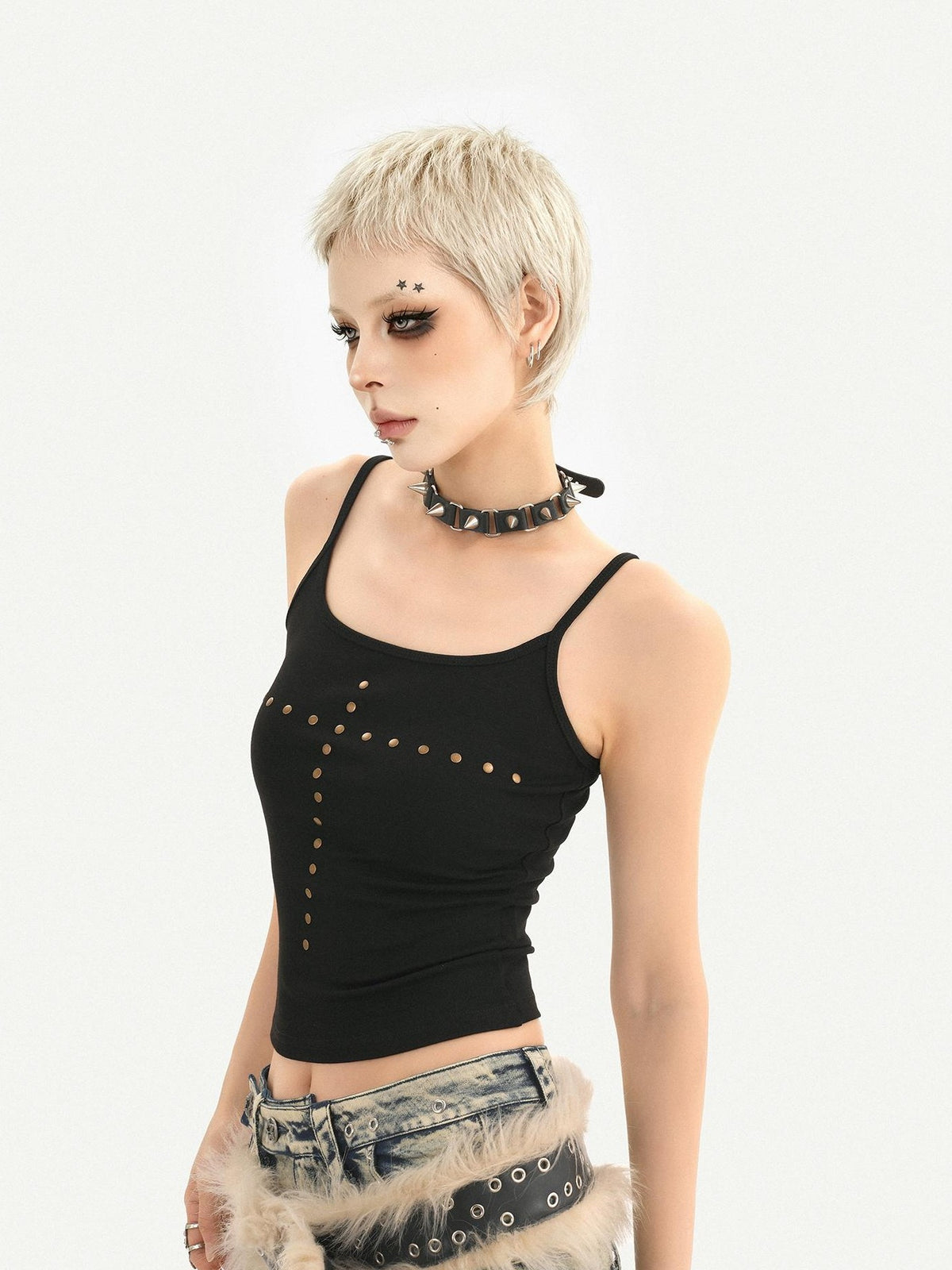 Nico Molly Vintage Print Studded U Neck Slim Cropped Women&