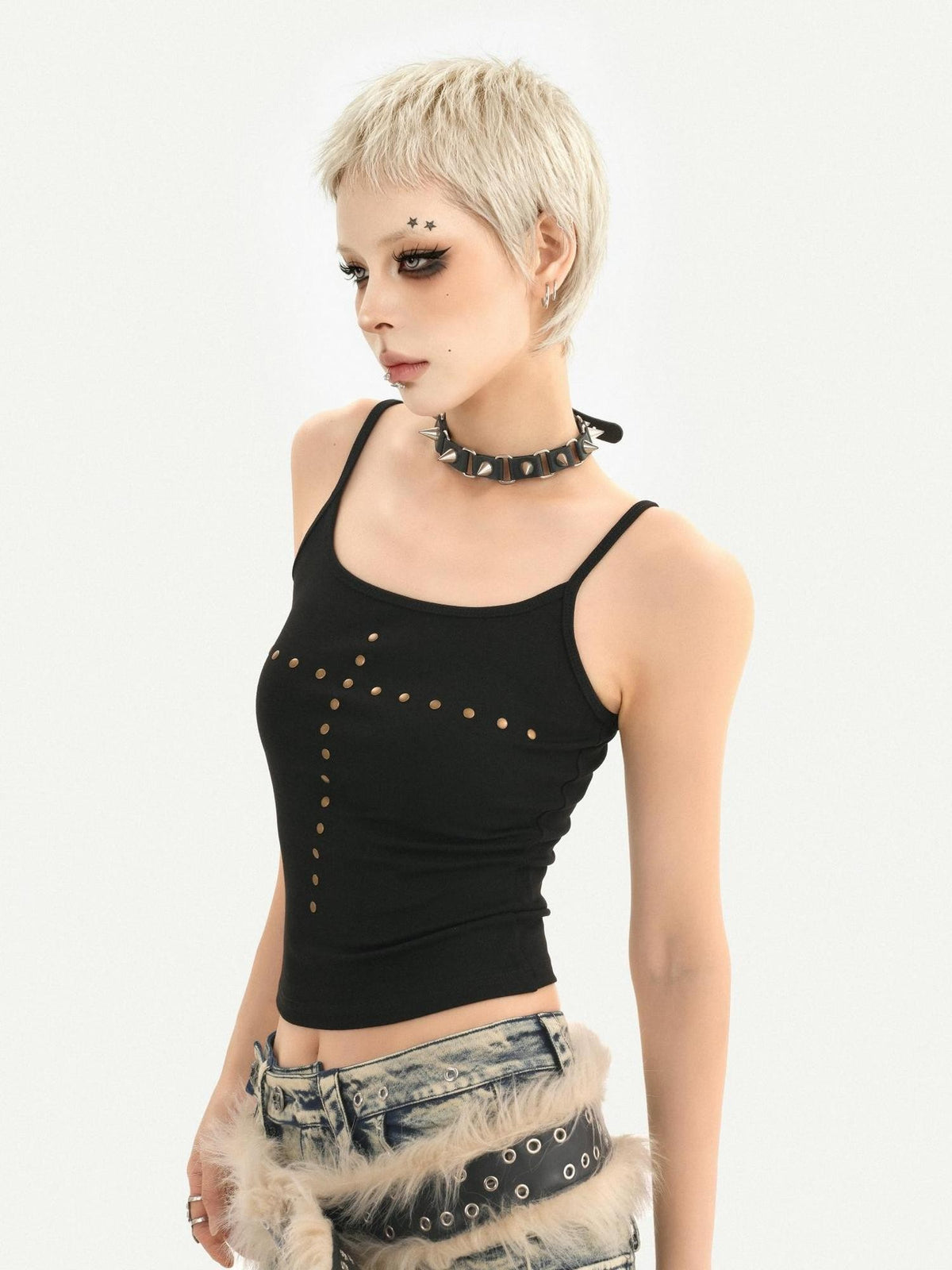 Nico Molly Vintage Print Studded U Neck Slim Cropped Women&