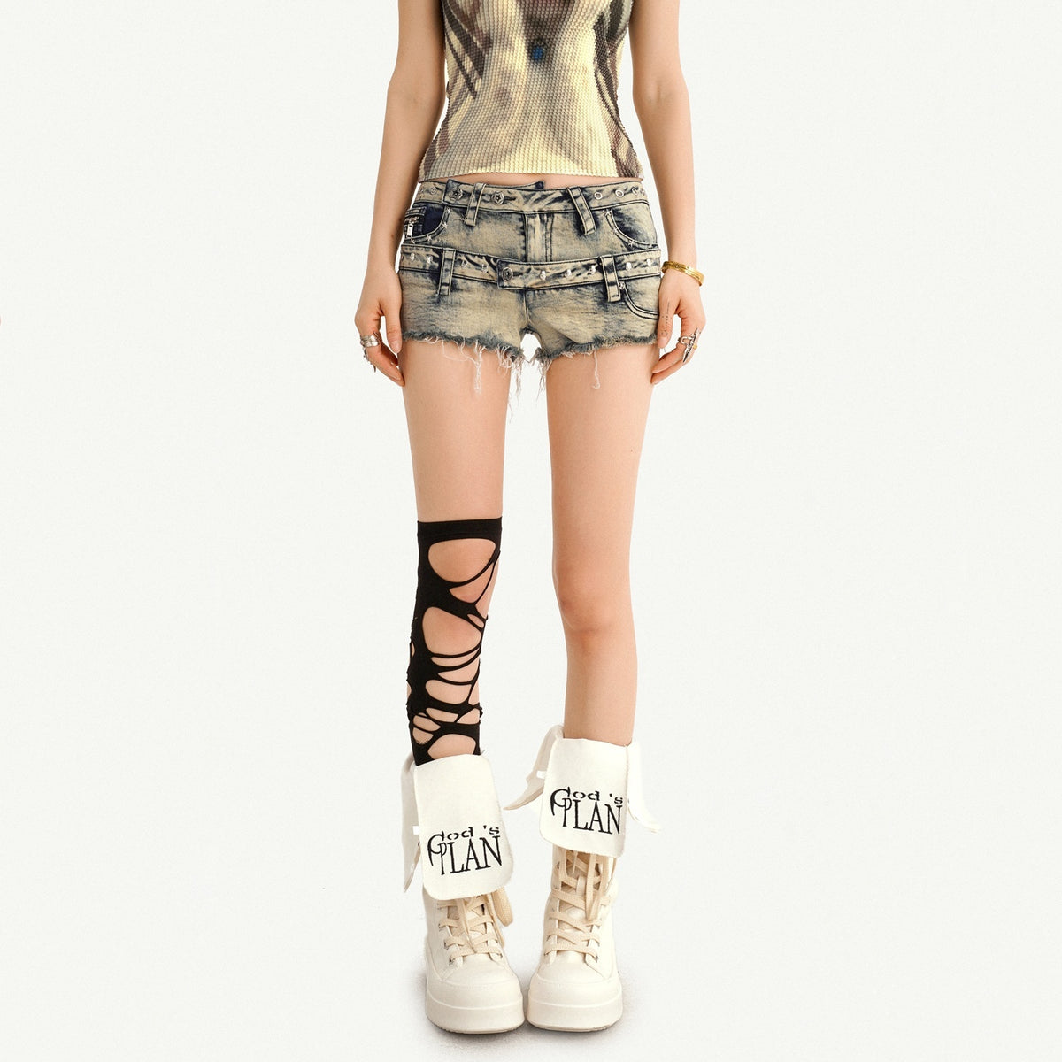 Nico_Molly_Vintage_Slim_Straight_Distressed_Raw_Hem_Low_Waist_Women&