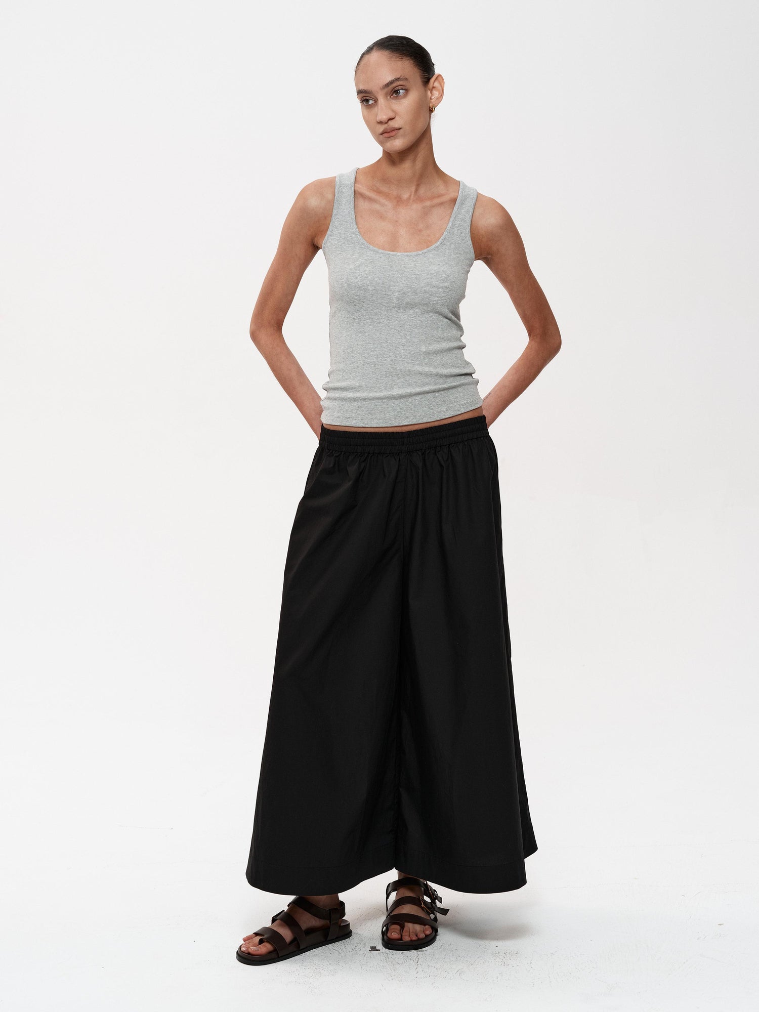 Northbutsouth Adjustable Waist Wide Leg Cropped Trousers