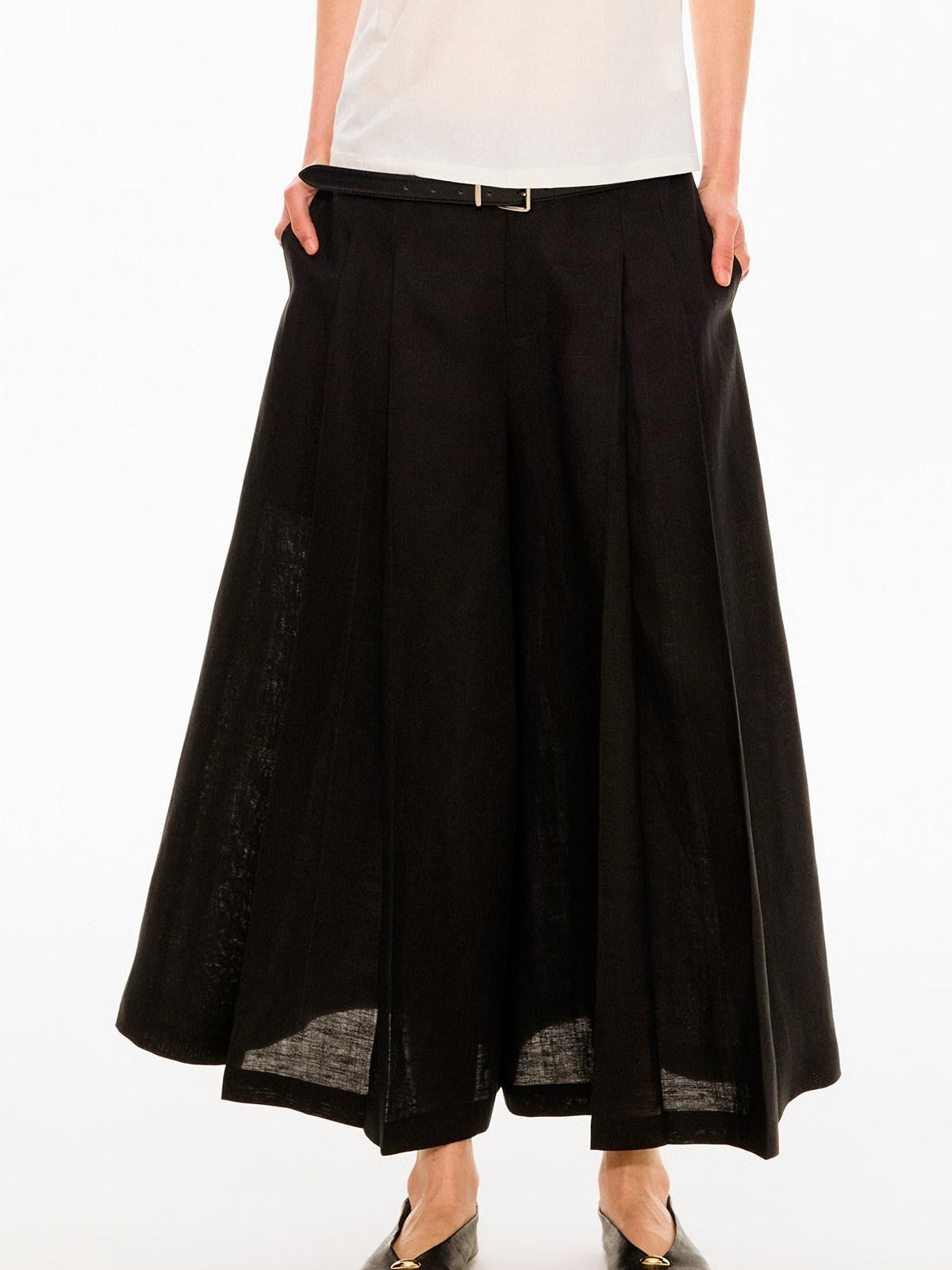 Northbutsouth Black And White Double Pleated Relaxed Women&