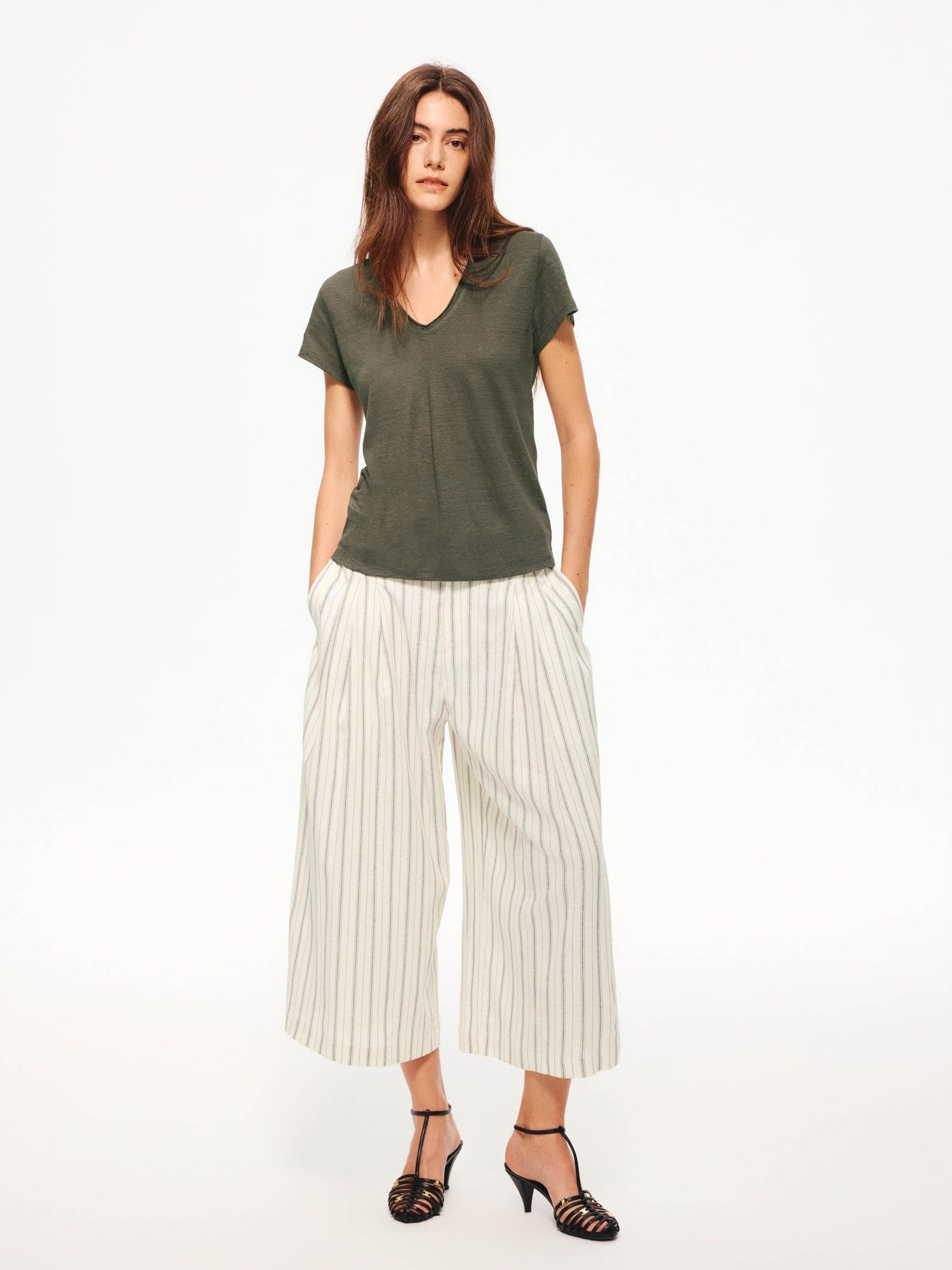 Northbutsouth Black White Striped Double Pleated Cropped Women&