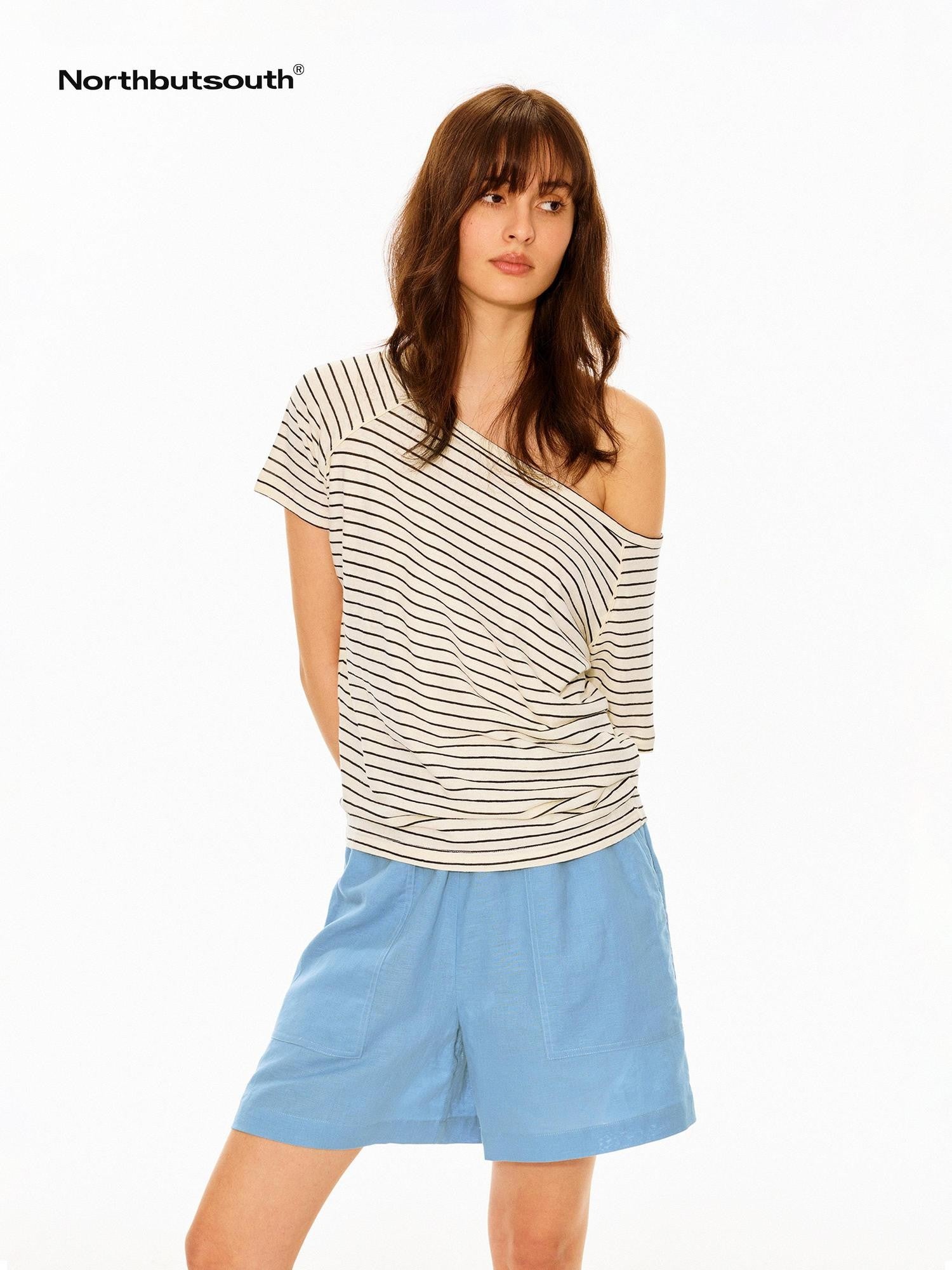 Northbutsouth Black White Striped Slanted Shoulder Women&