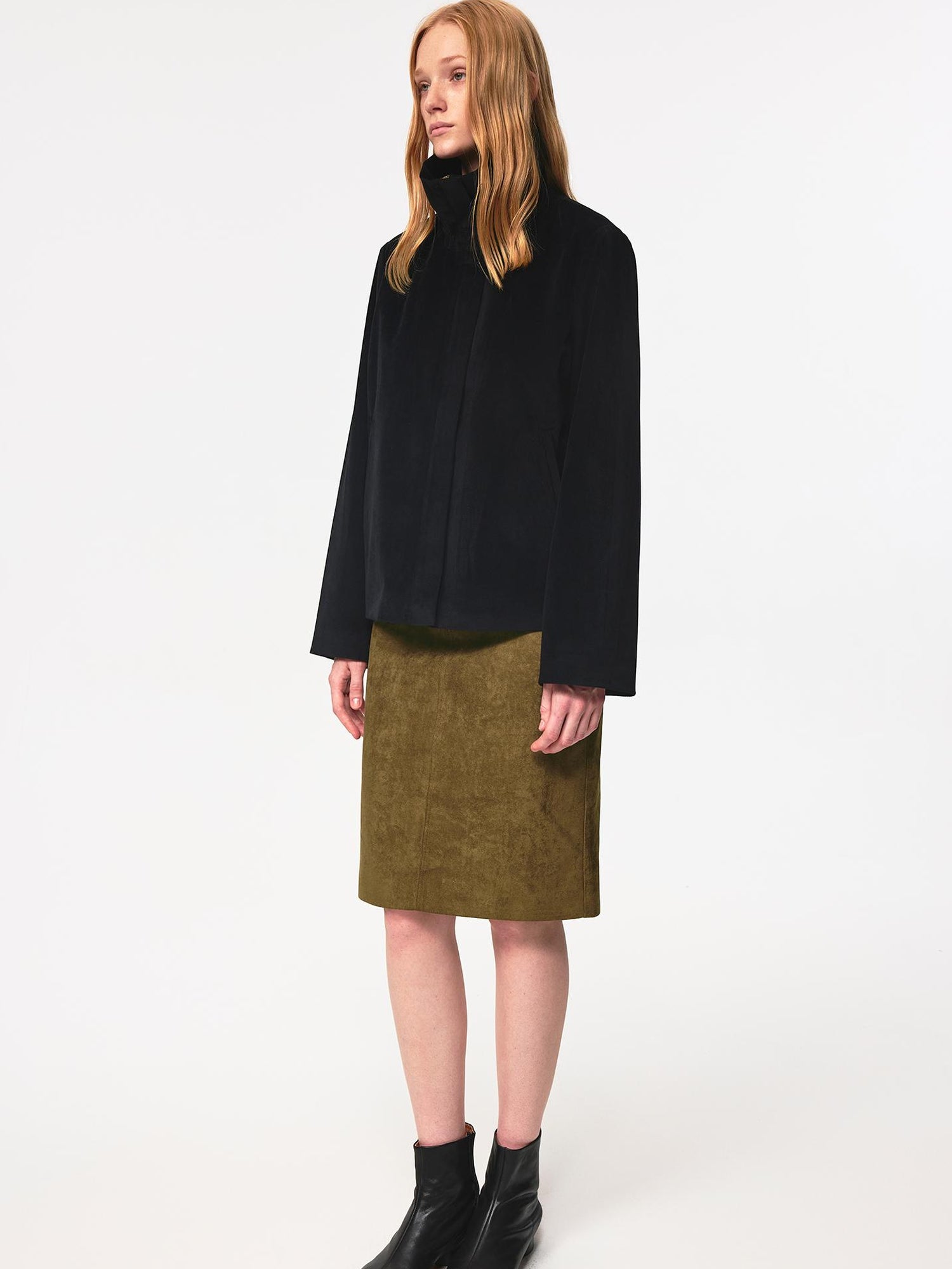Northbutsouth Classic Brown Suede Straight Back Slit Skirt
