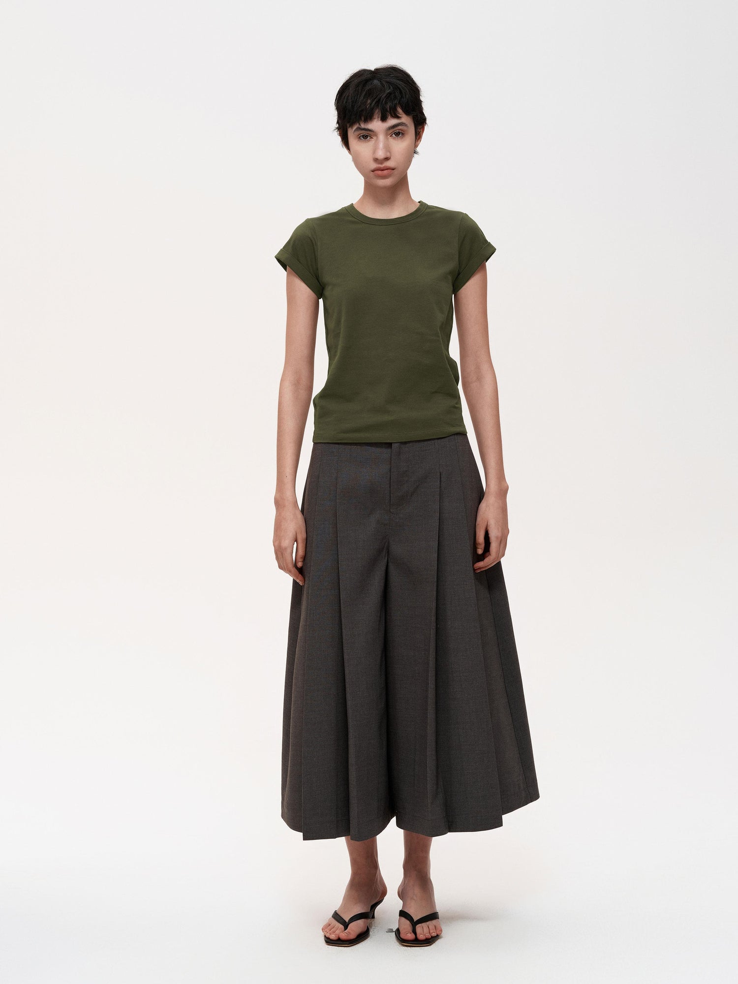 Northbutsouth Classic Crew Neck Turn Up Sleeve Fitted T-shirt Multiple Colors