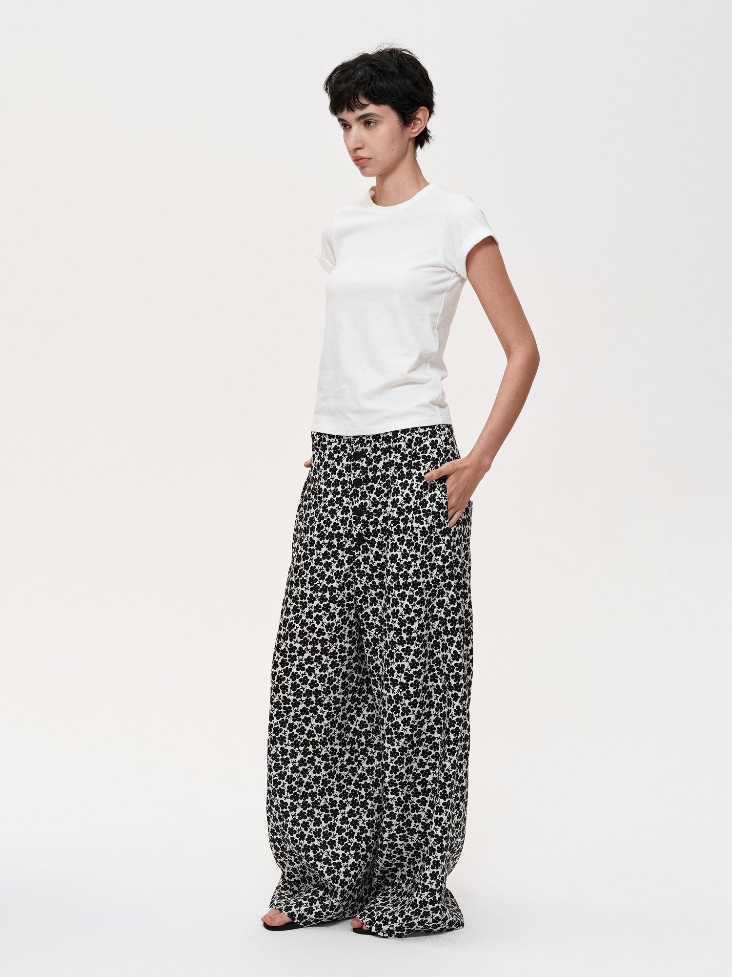 Northbutsouth Classic Crew Neck Turn Up Sleeve Fitted T-shirt Multiple Colors