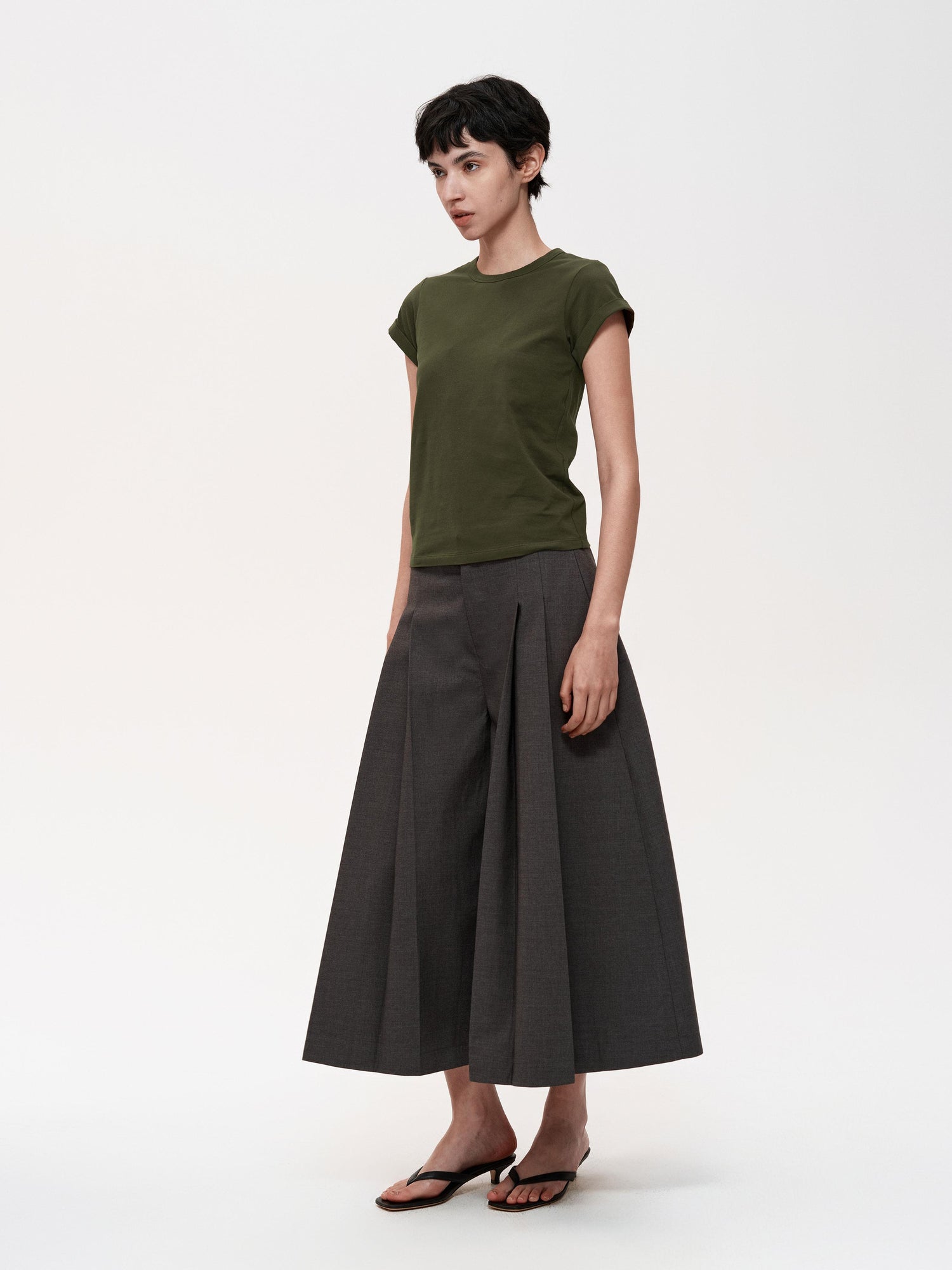 Northbutsouth Classic Crew Neck Turn Up Sleeve Fitted T-shirt Multiple Colors