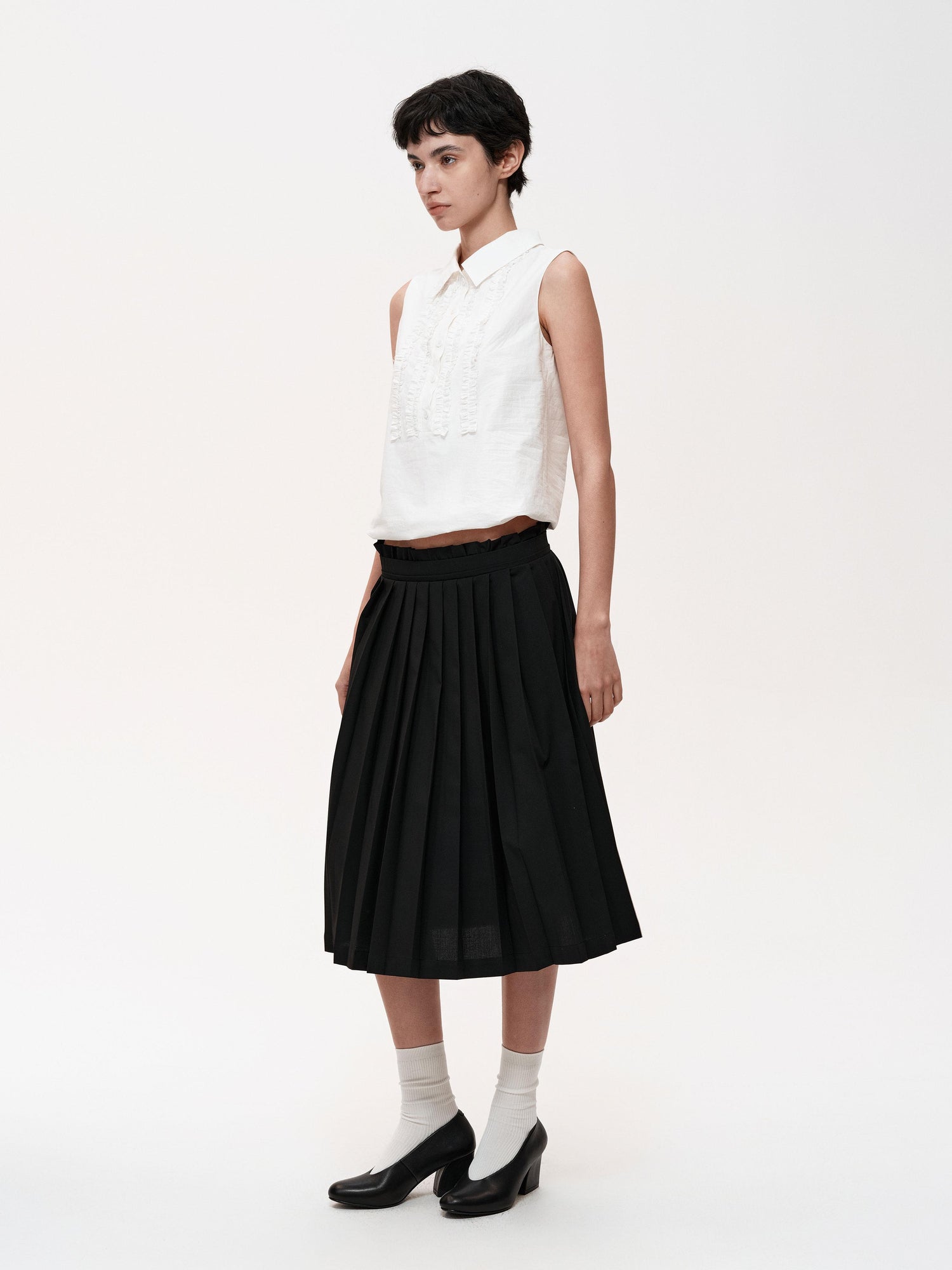 Northbutsouth Classic Pleated Skirt With Lace Waistband