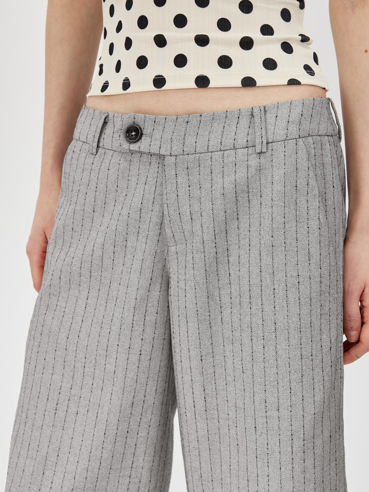 Northbutsouth Classic Striped Cuffed Cropped Casual Trousers