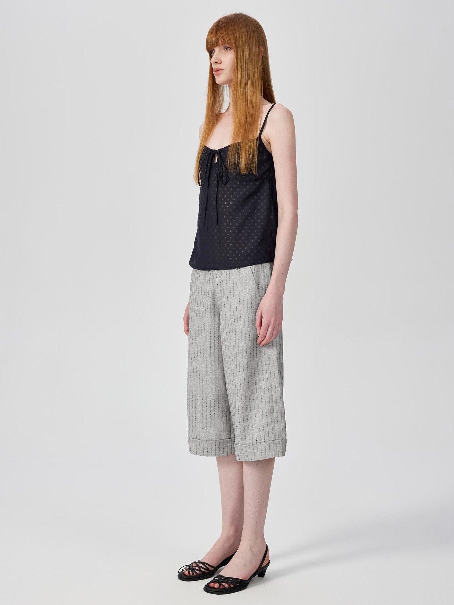 Northbutsouth Classic Striped Cuffed Cropped Casual Trousers