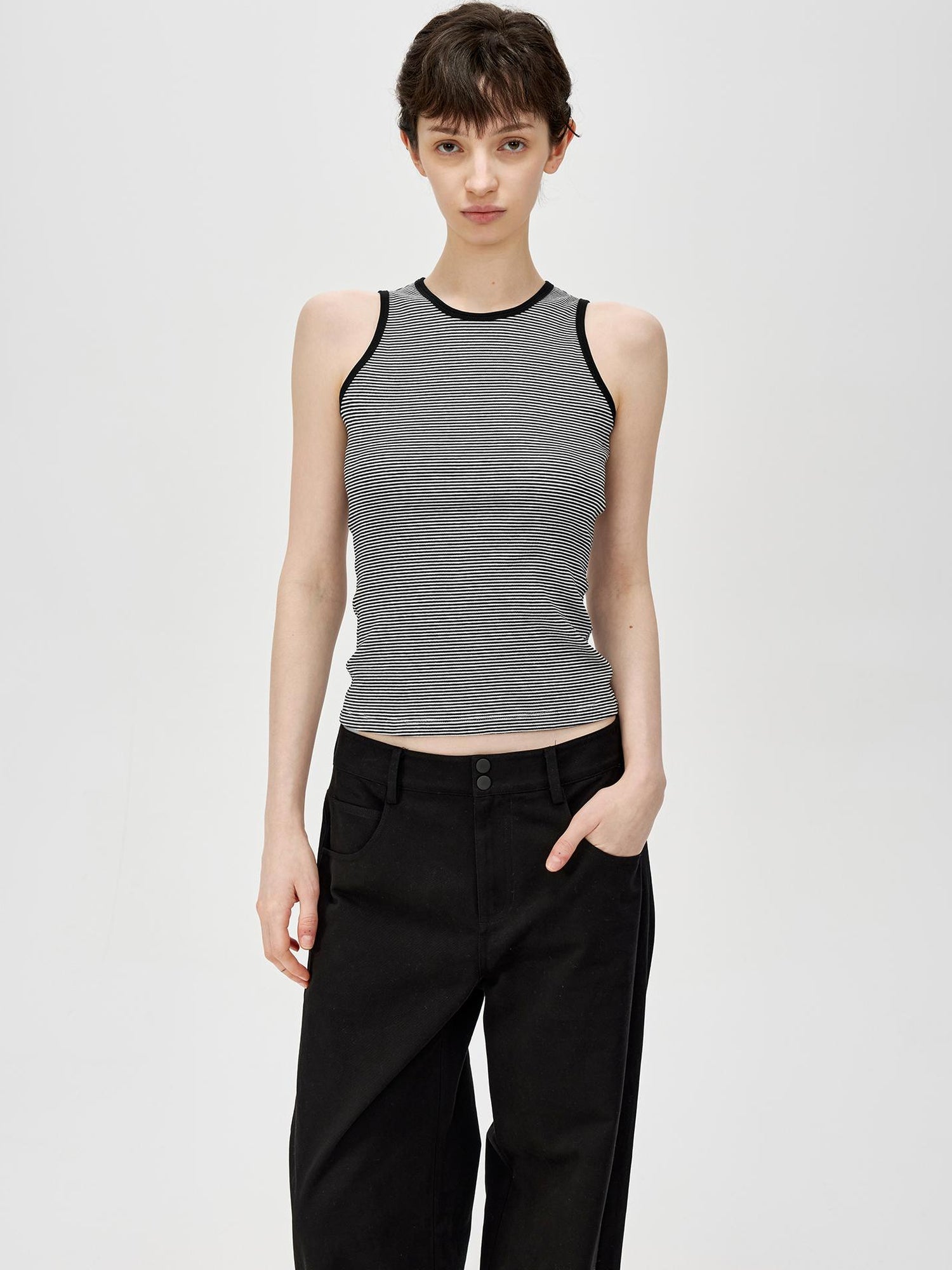 Northbutsouth Classic Striped Round Neck Slim Fitting Color Block Vest