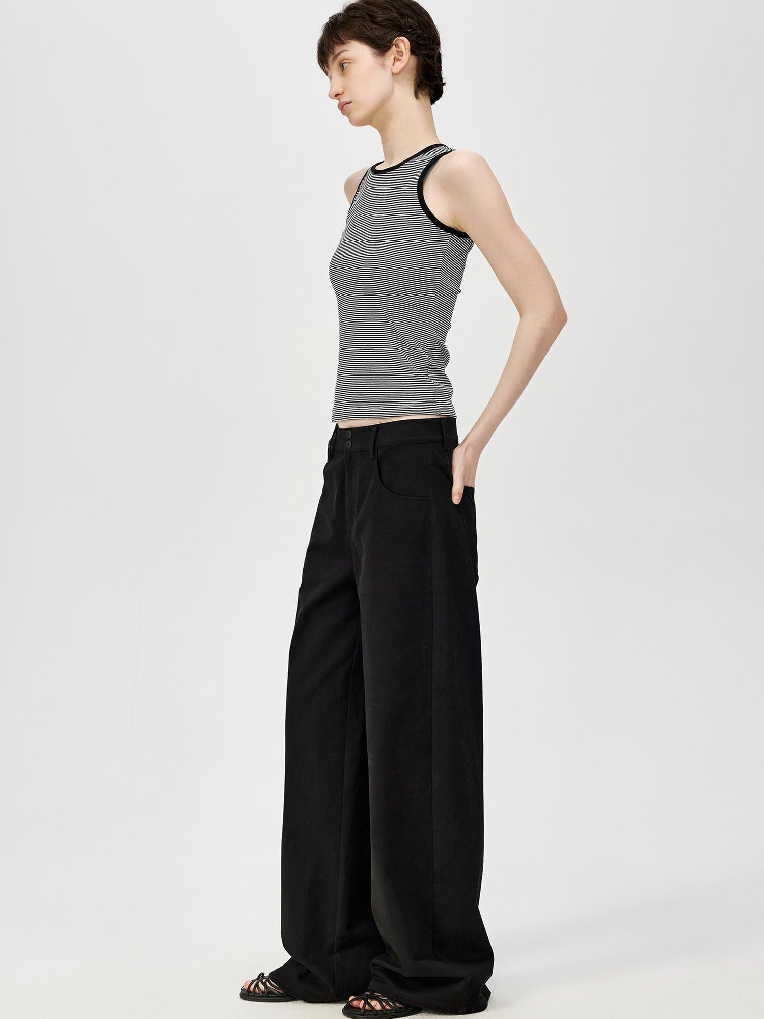 Northbutsouth Classic Striped Round Neck Slim Fitting Color Block Vest