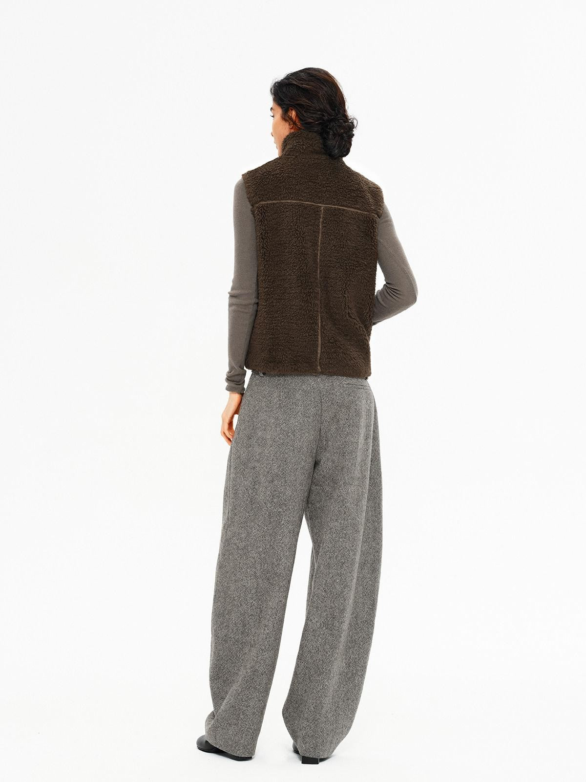 Northbutsouth Curly Plush High Collar Straight Cut Women&
