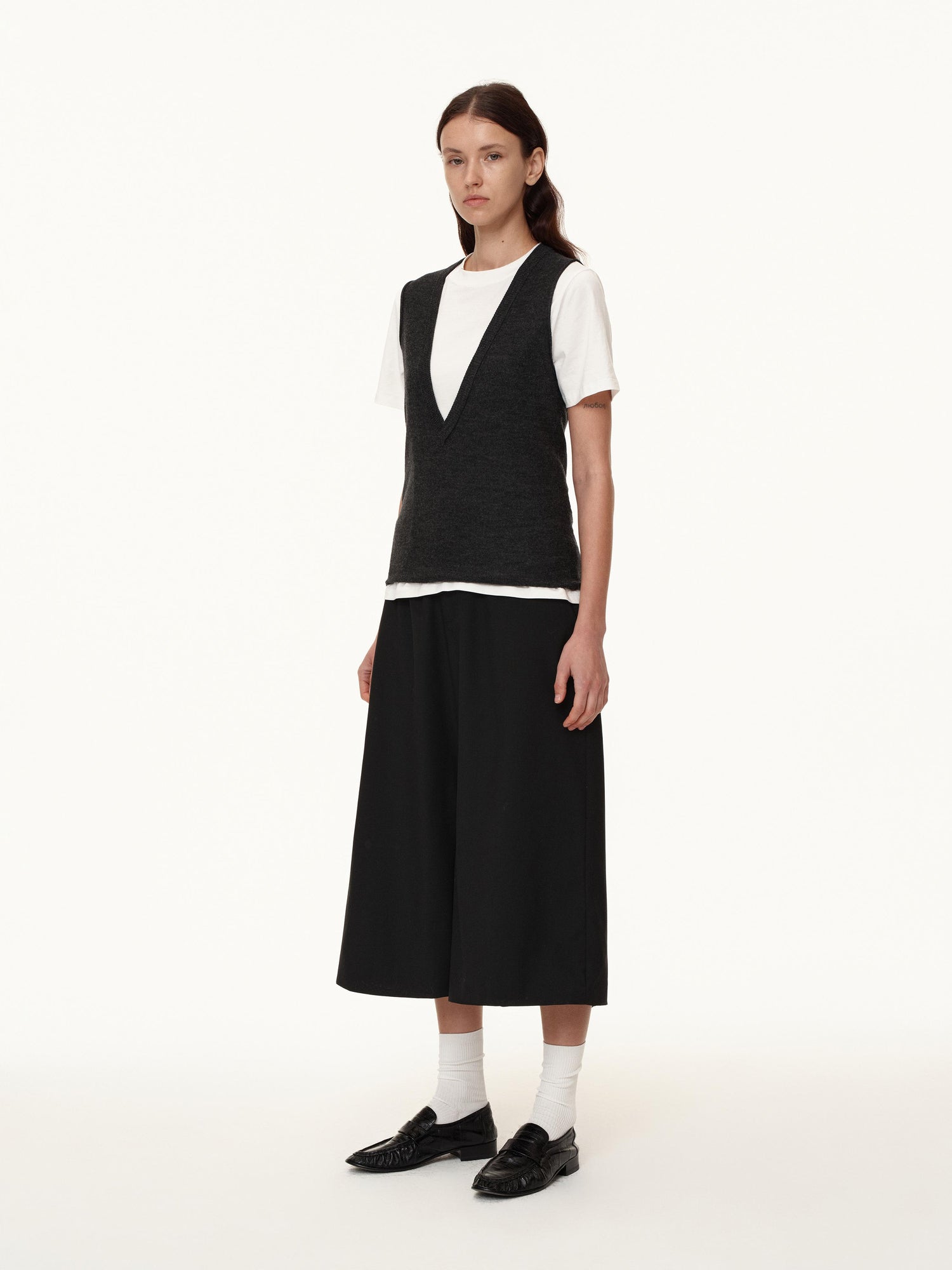 Northbutsouth Deep V-neck Layered Wool Vest