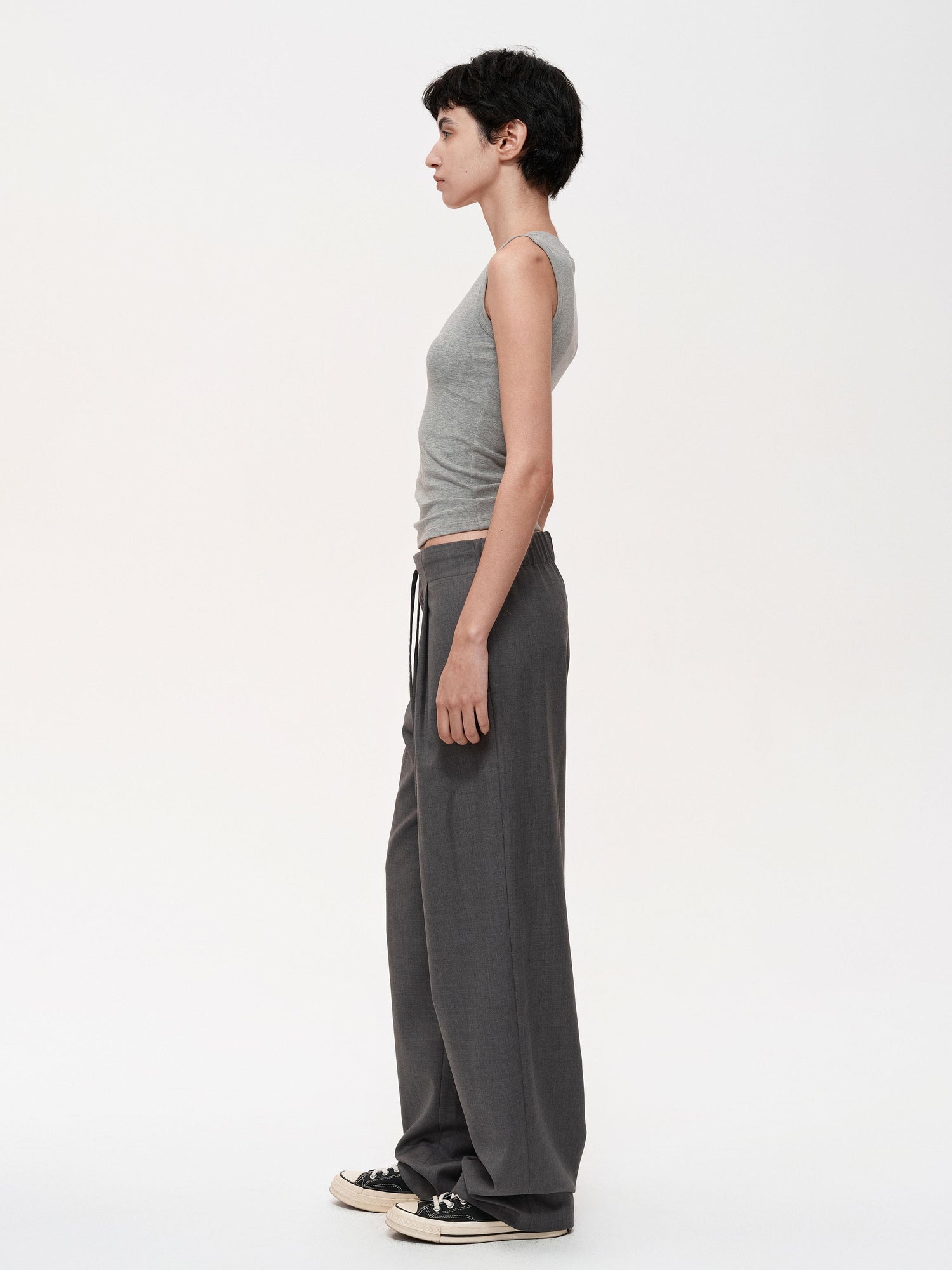 Northbutsouth Deep V Slim Fit Camisole In Three Colors