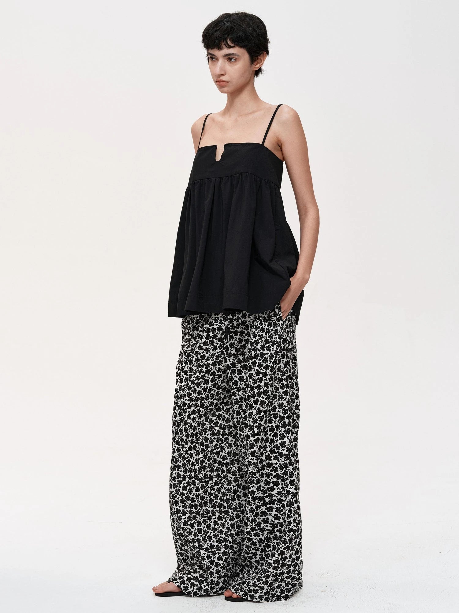 Floral Print Hemp Lyocell Relaxed Trousers with Multiple Buttons