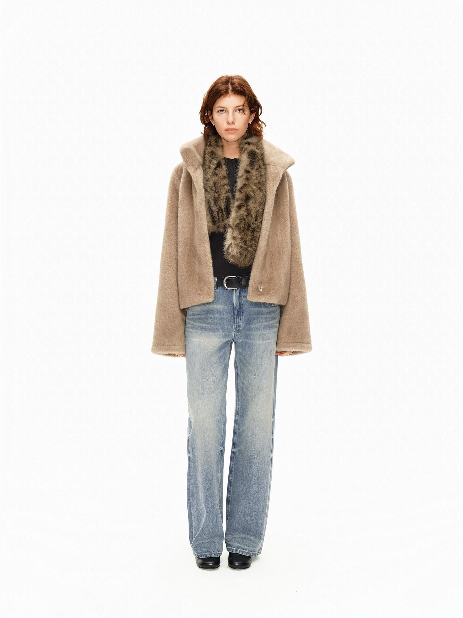 Northbutsouth Khaki Fluffy Stand Collar Cropped Loose Fit Women&