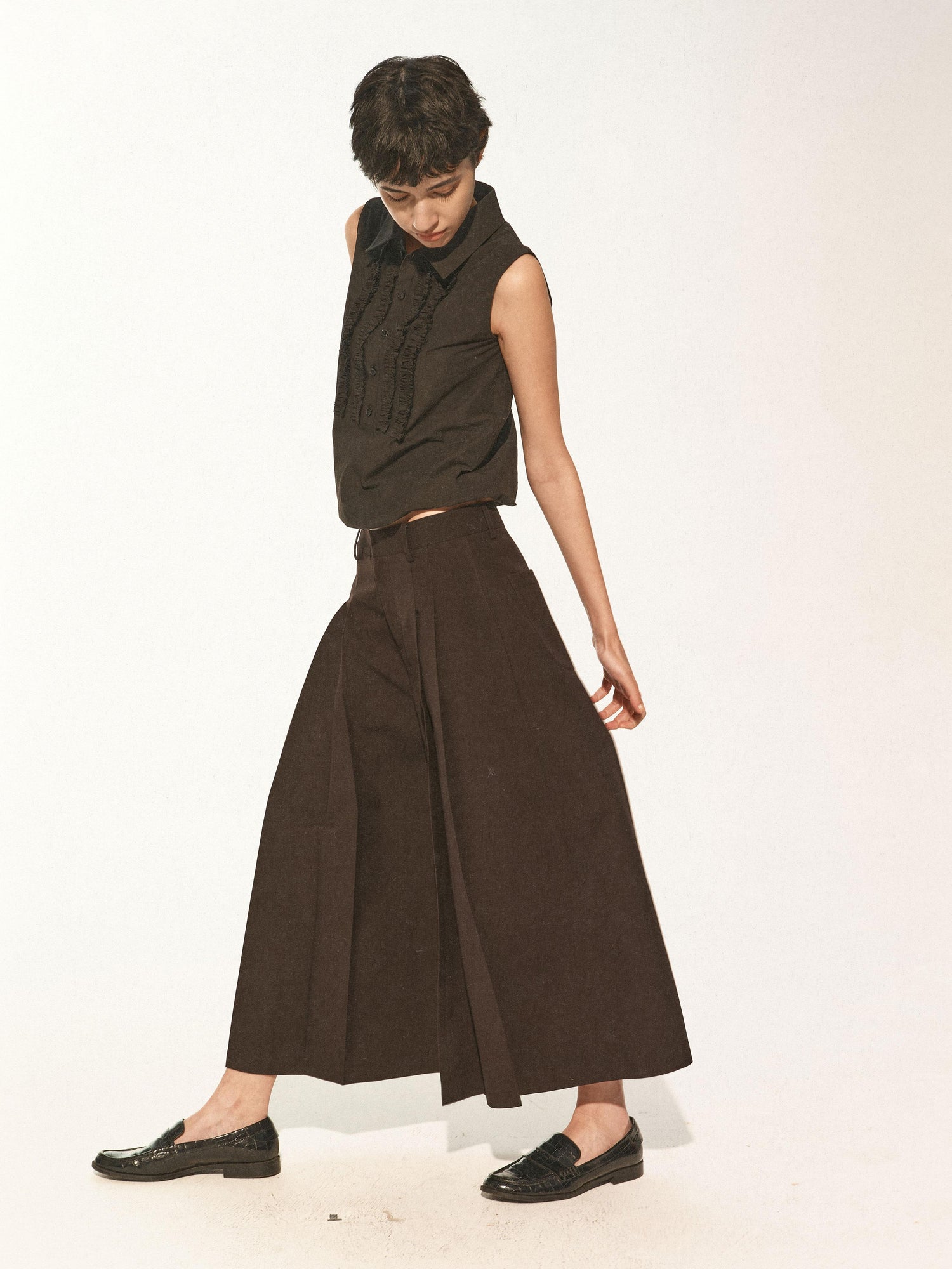 Northbutsouth Lace Ruffle Semi Open Neck Lightweight Adjustable Cotton Vest