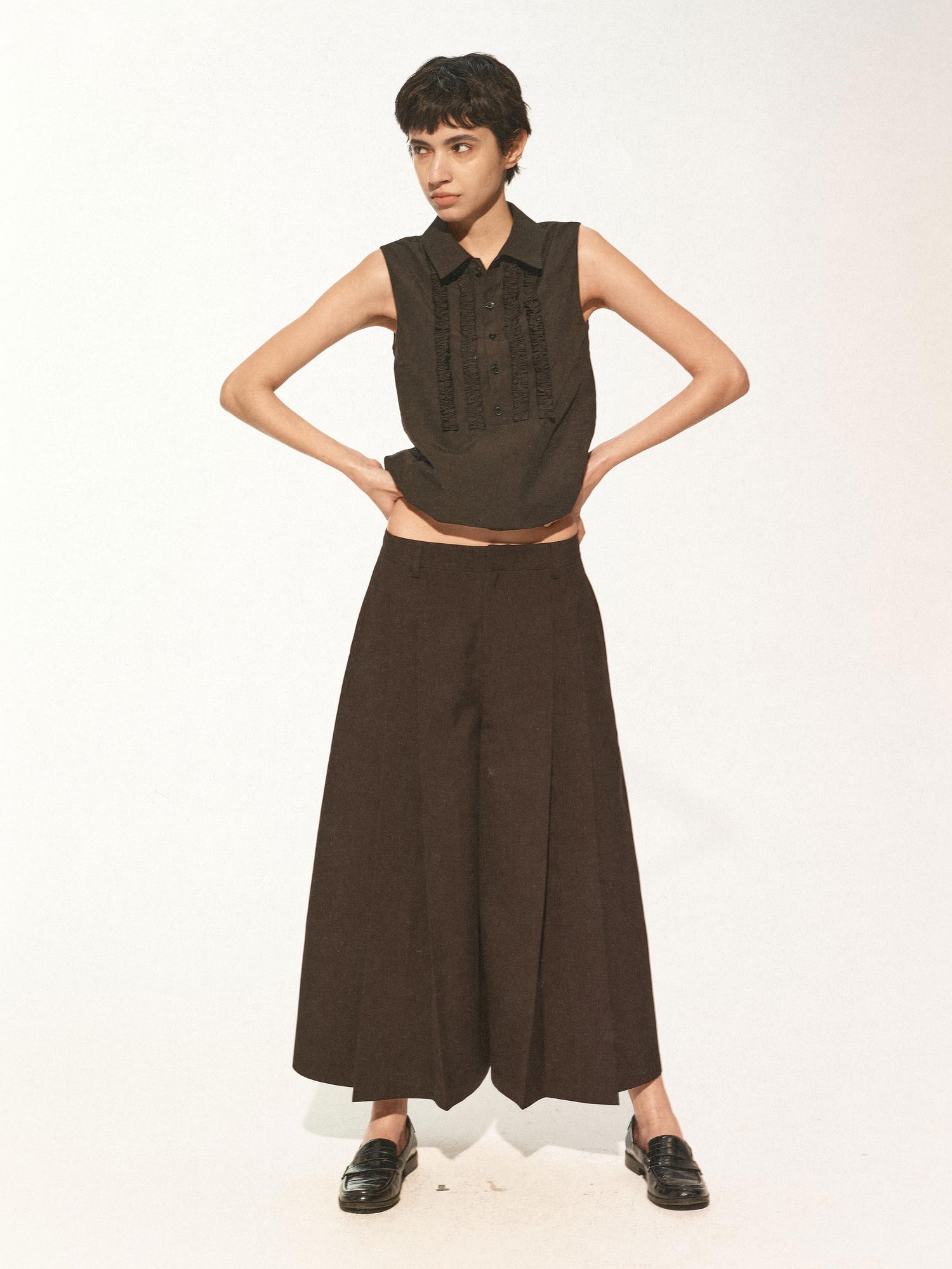 Northbutsouth Lace Ruffle Semi Open Neck Lightweight Adjustable Cotton Vest