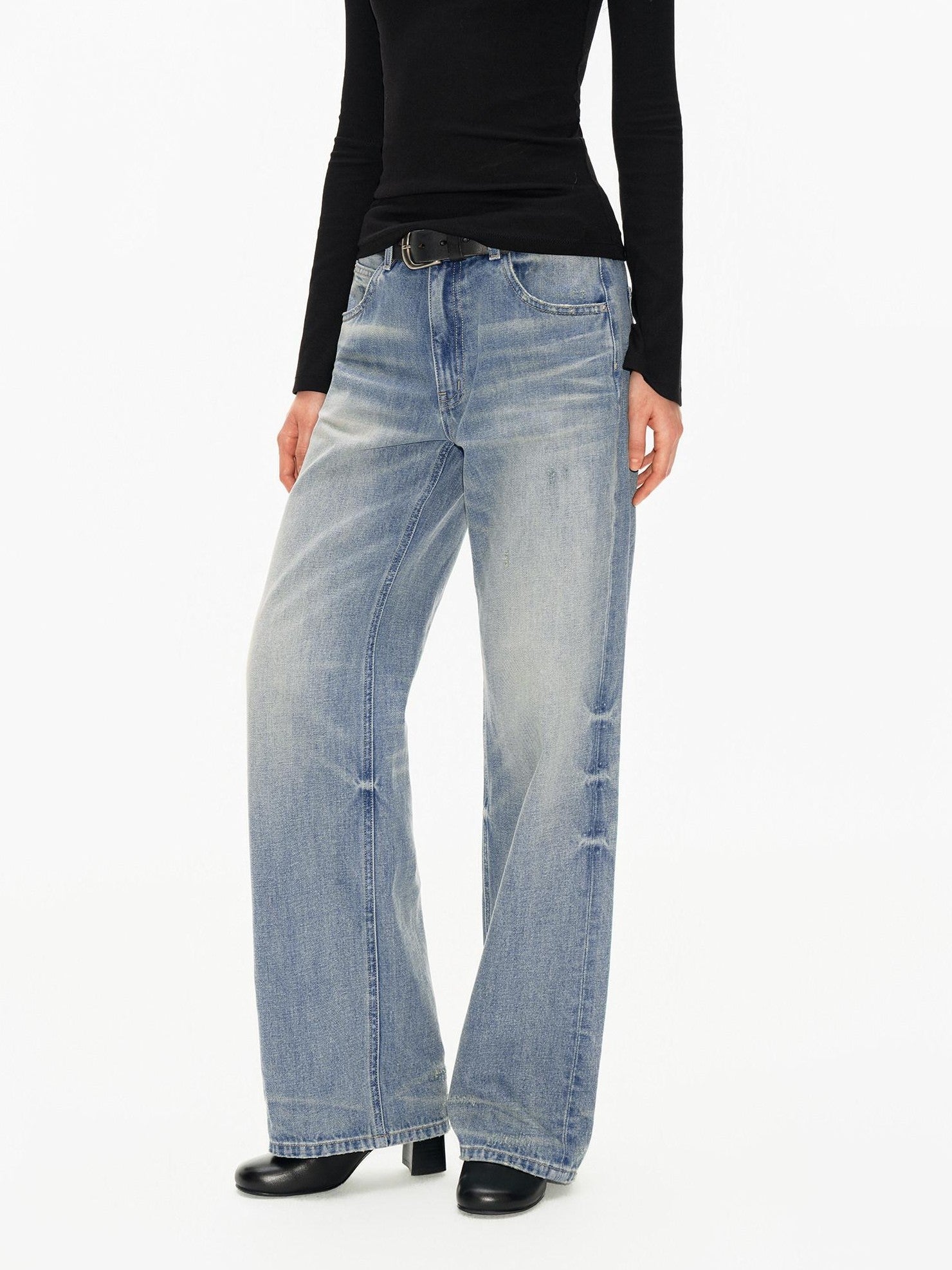 Northbutsouth Light Wash Textured Vintage Straight Women&