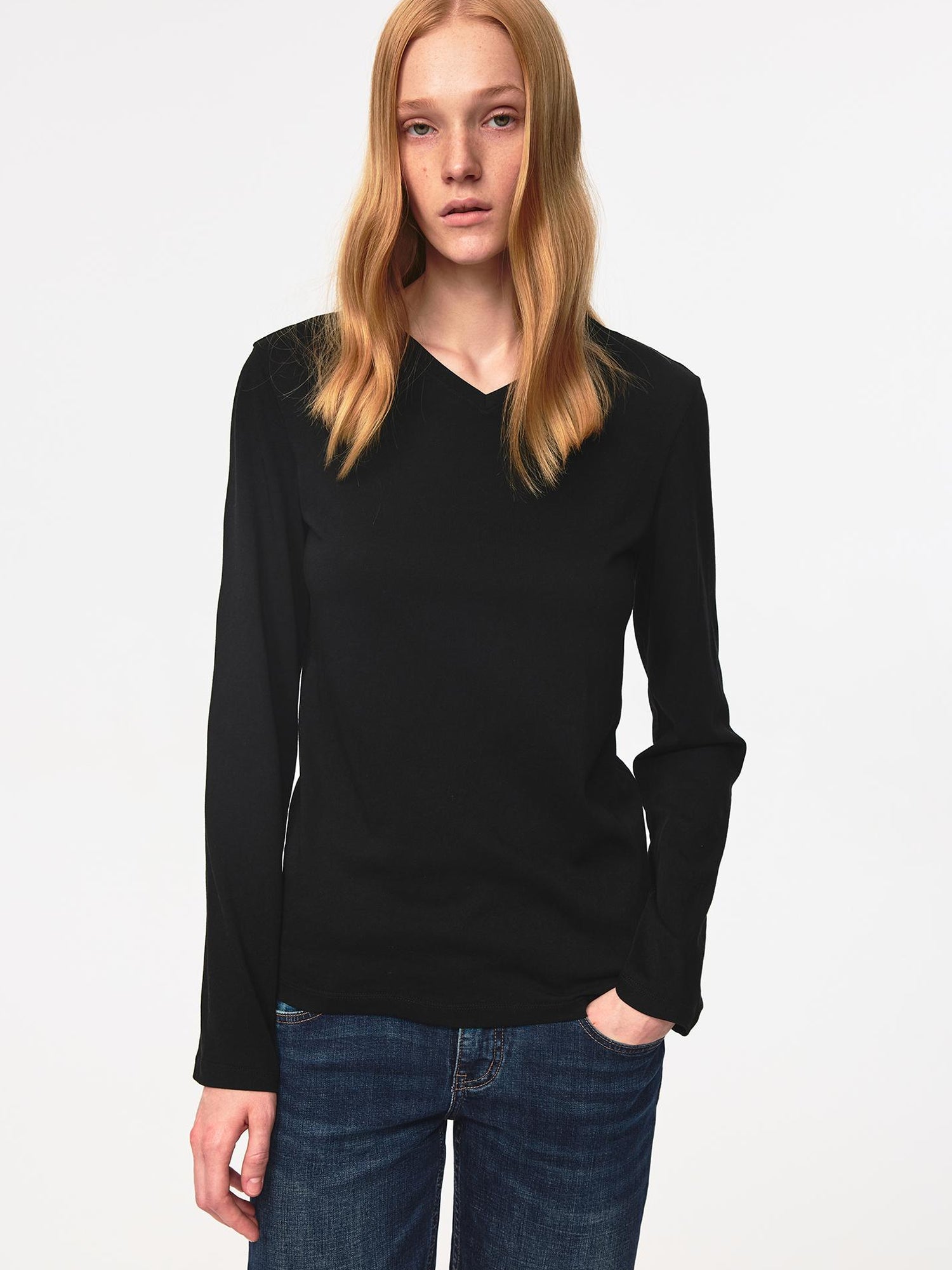 Northbutsouth Lightweight Bamboo Cotton V-Neck Relaxed Fit Tee