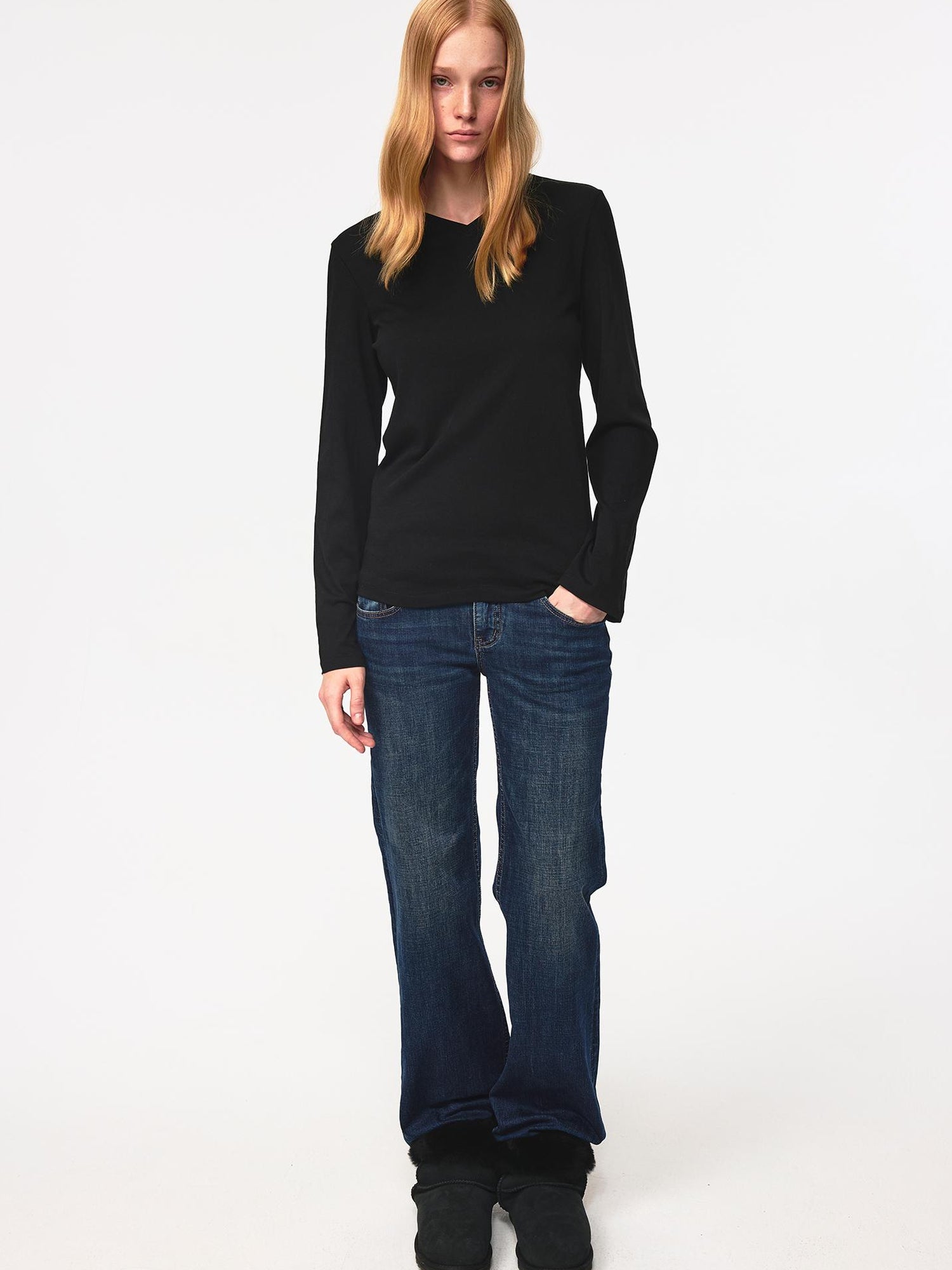 Northbutsouth Lightweight Bamboo Cotton V-Neck Relaxed Fit Tee