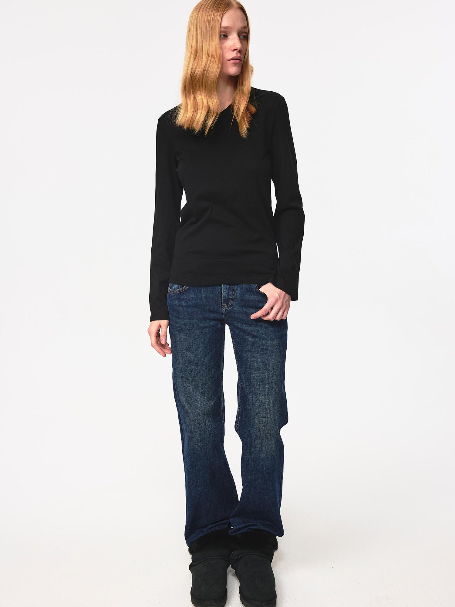 Northbutsouth Lightweight Bamboo Cotton V-Neck Relaxed Fit Tee